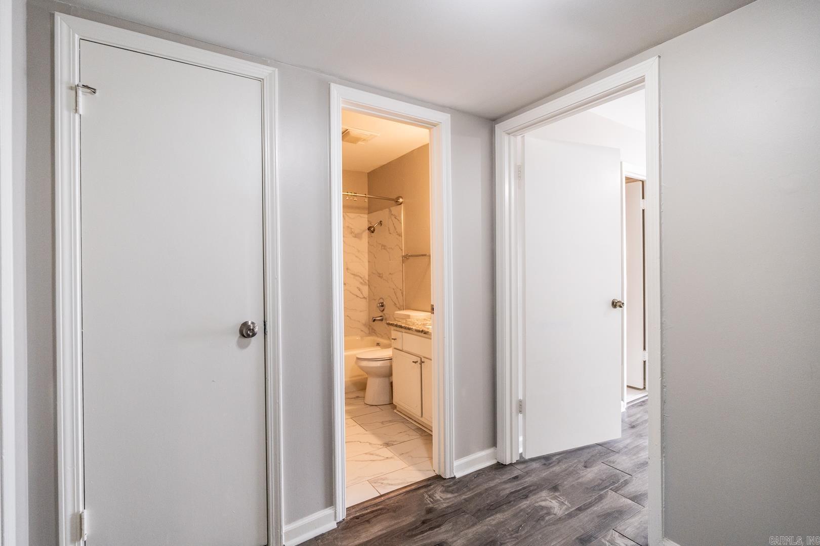 Windsor Garden Condominiums - Residential