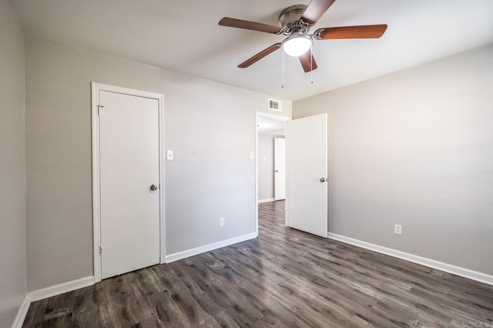 Windsor Garden Condominiums - Residential