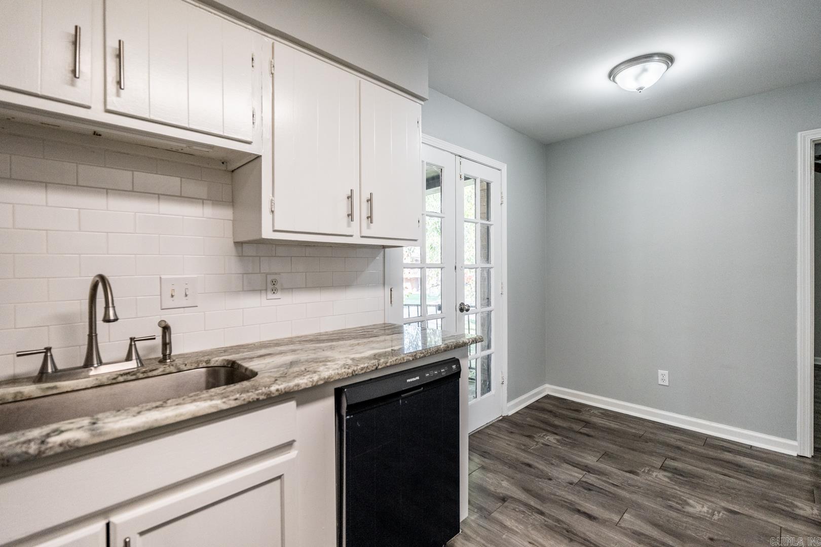 Windsor Garden Condominiums - Residential