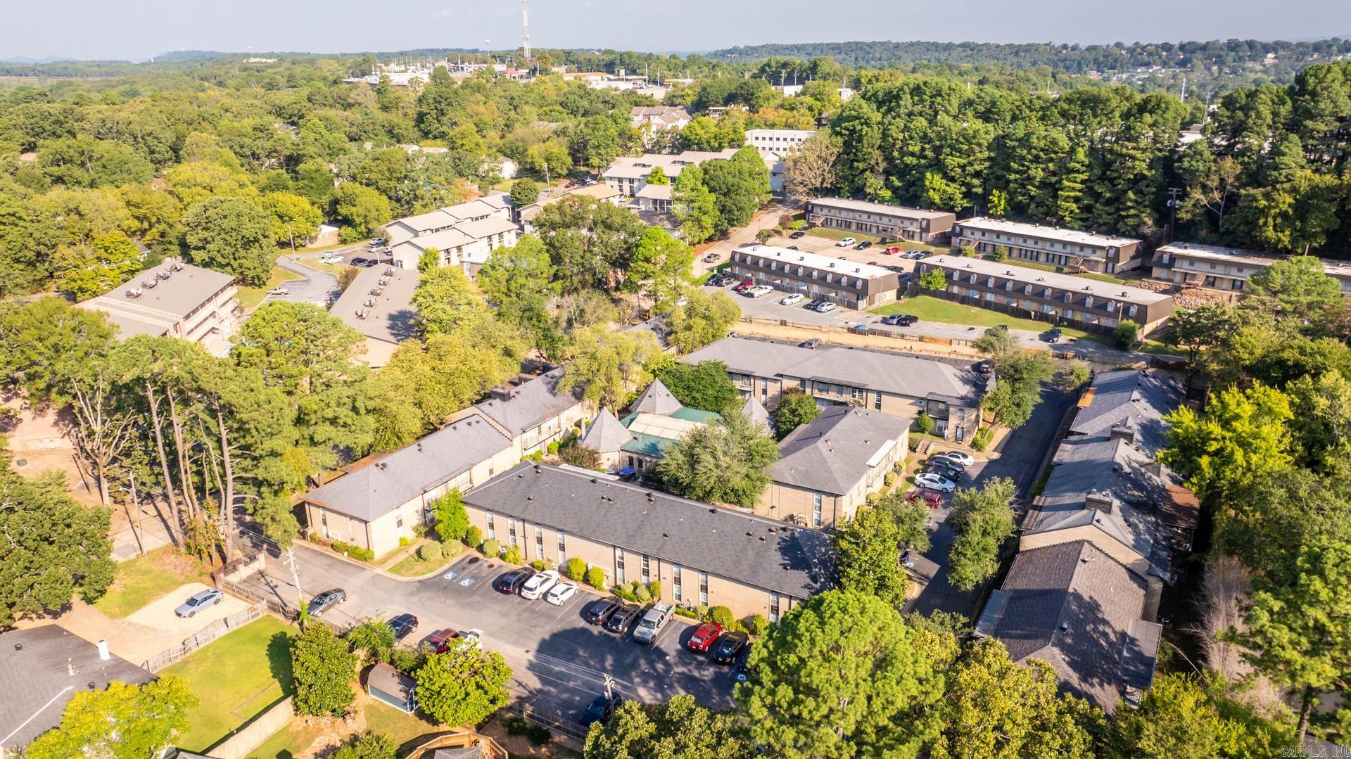 Windsor Garden Condominiums - Residential