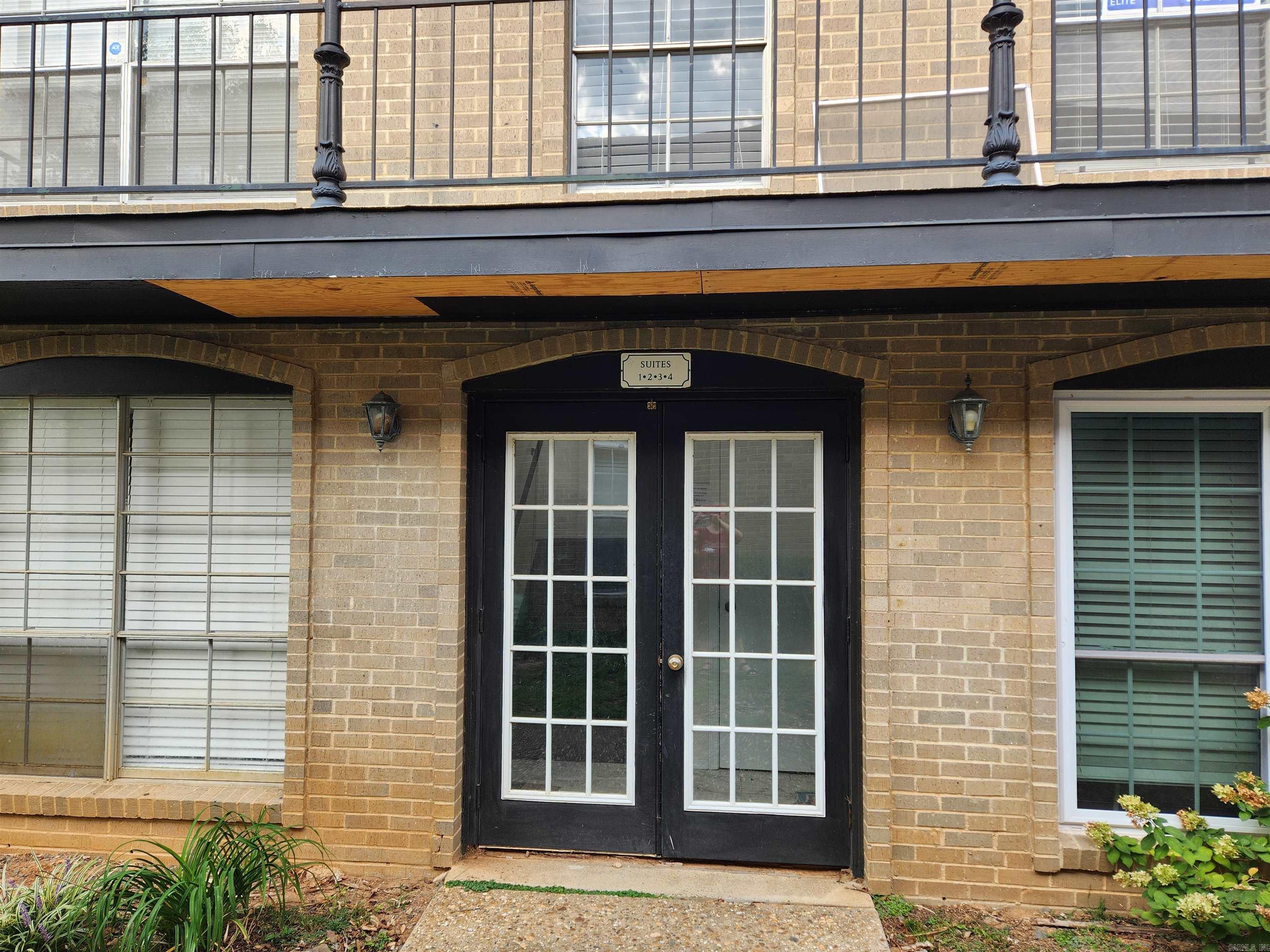 Windsor Garden Condominiums - Residential