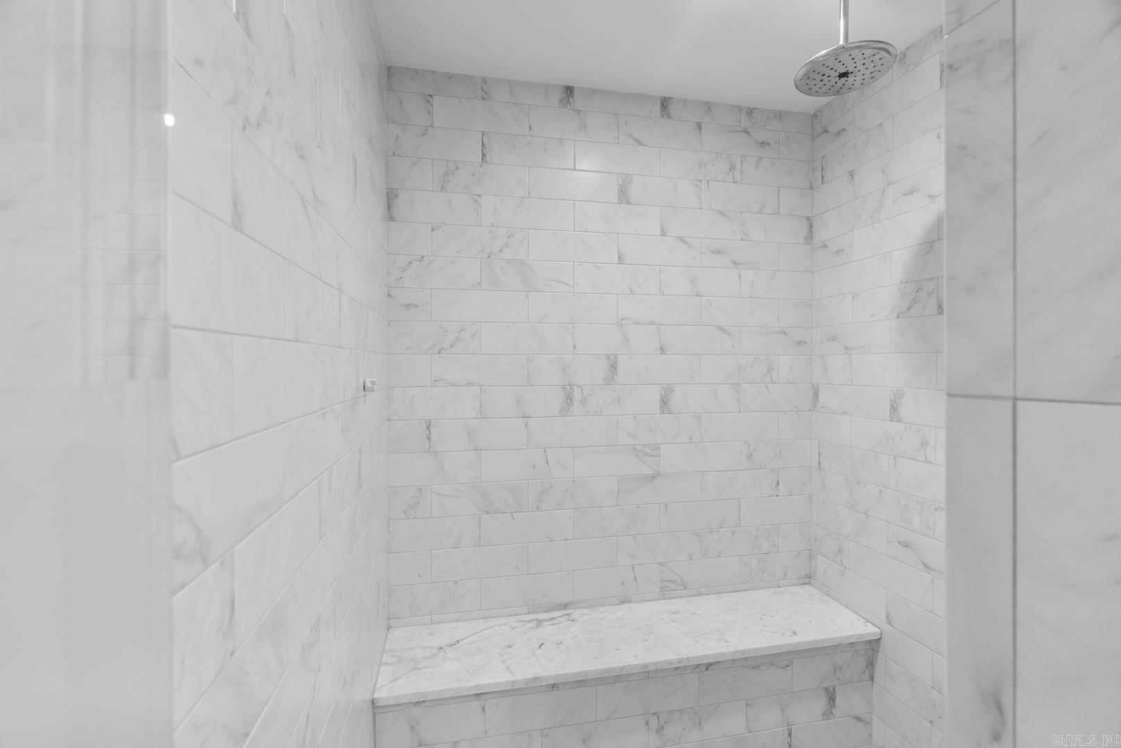 RIVERVIEW MANOR - Residential