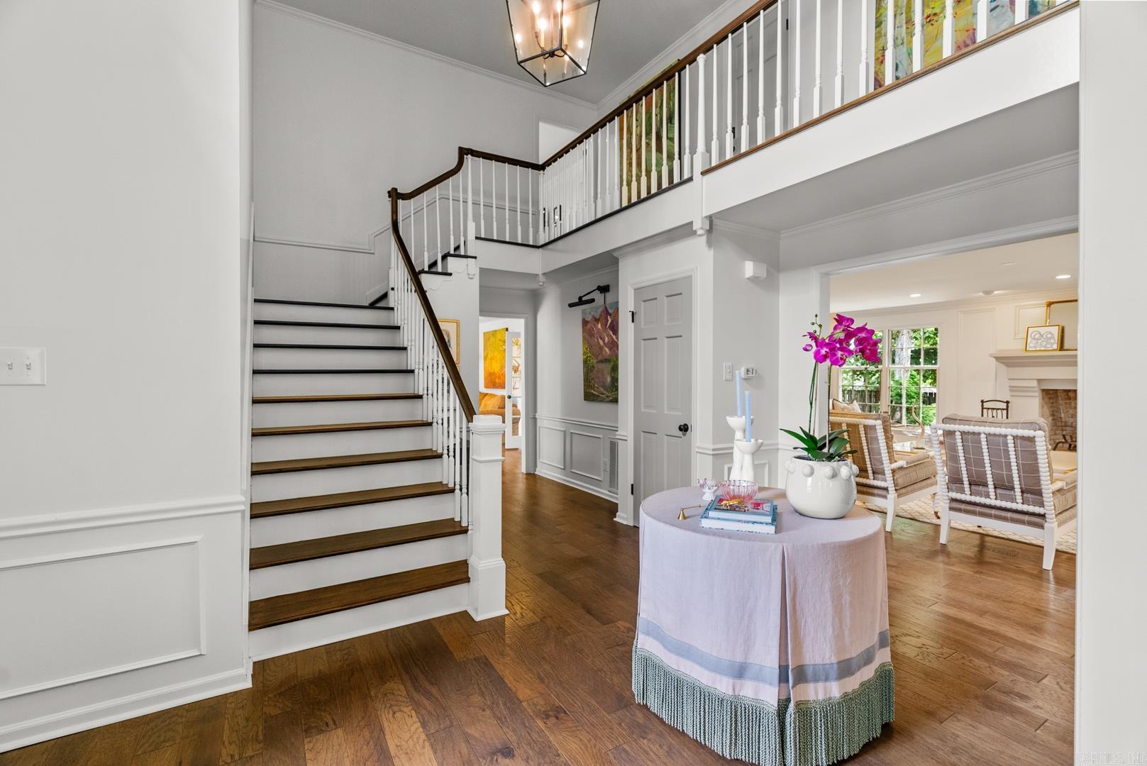 RIVERVIEW MANOR - Residential