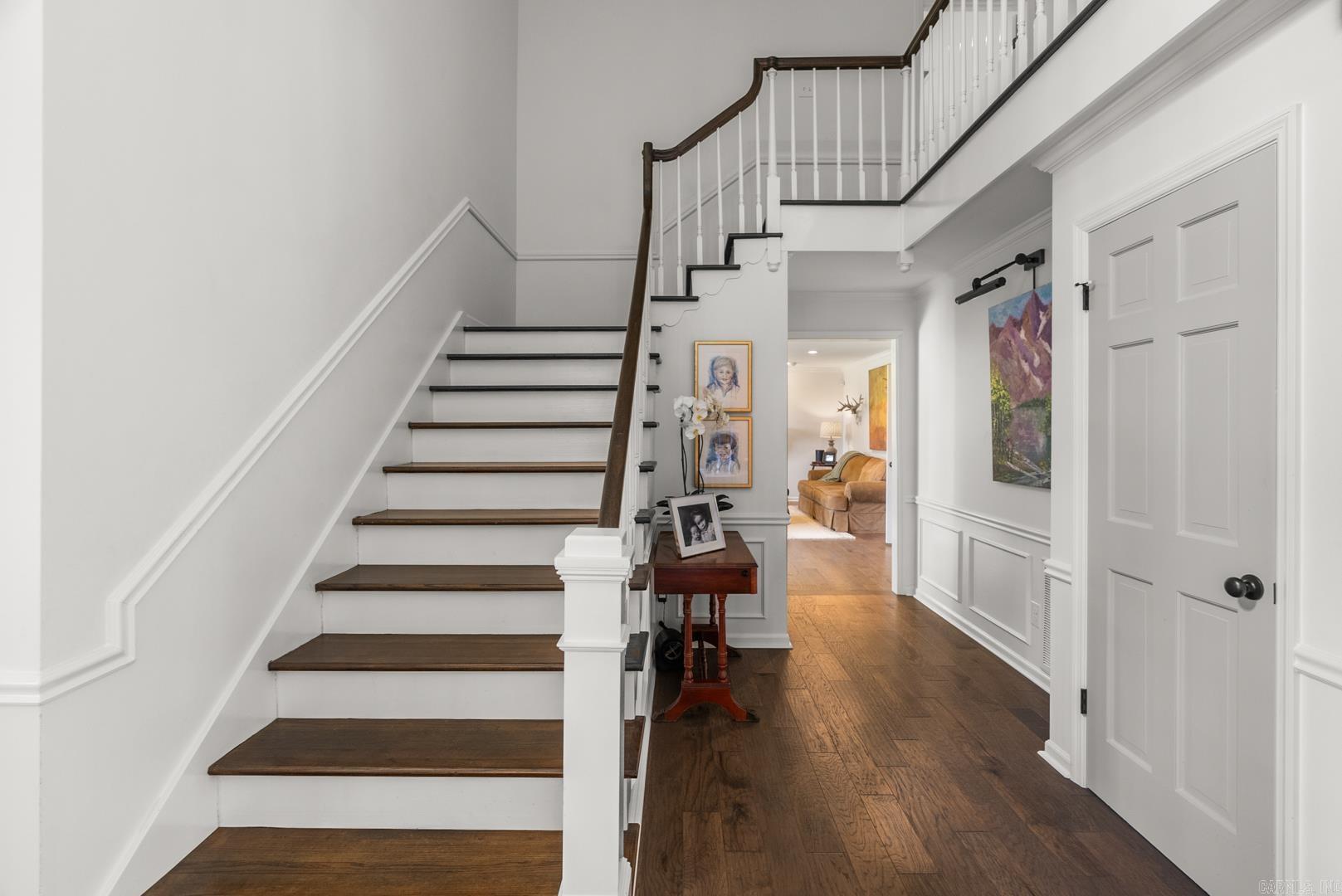 RIVERVIEW MANOR - Residential