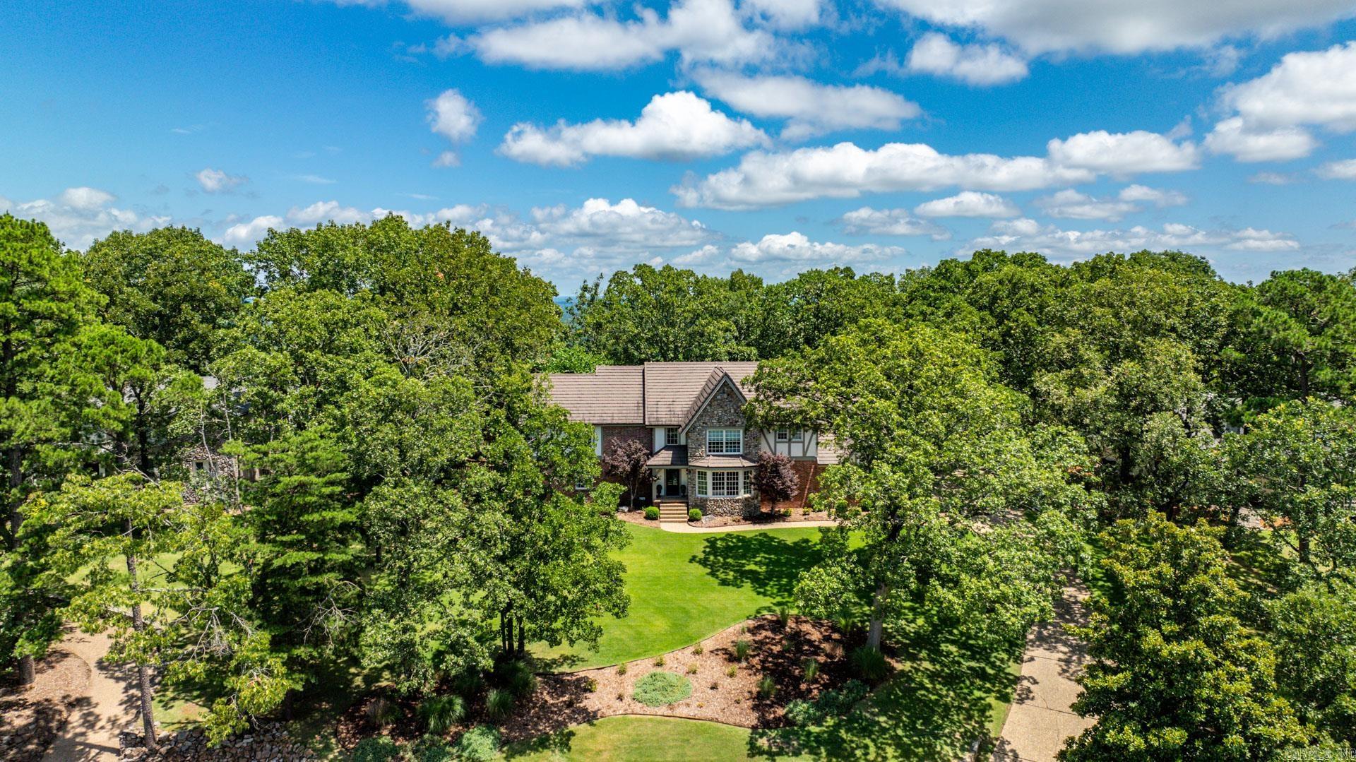 RIVERVIEW MANOR - Residential