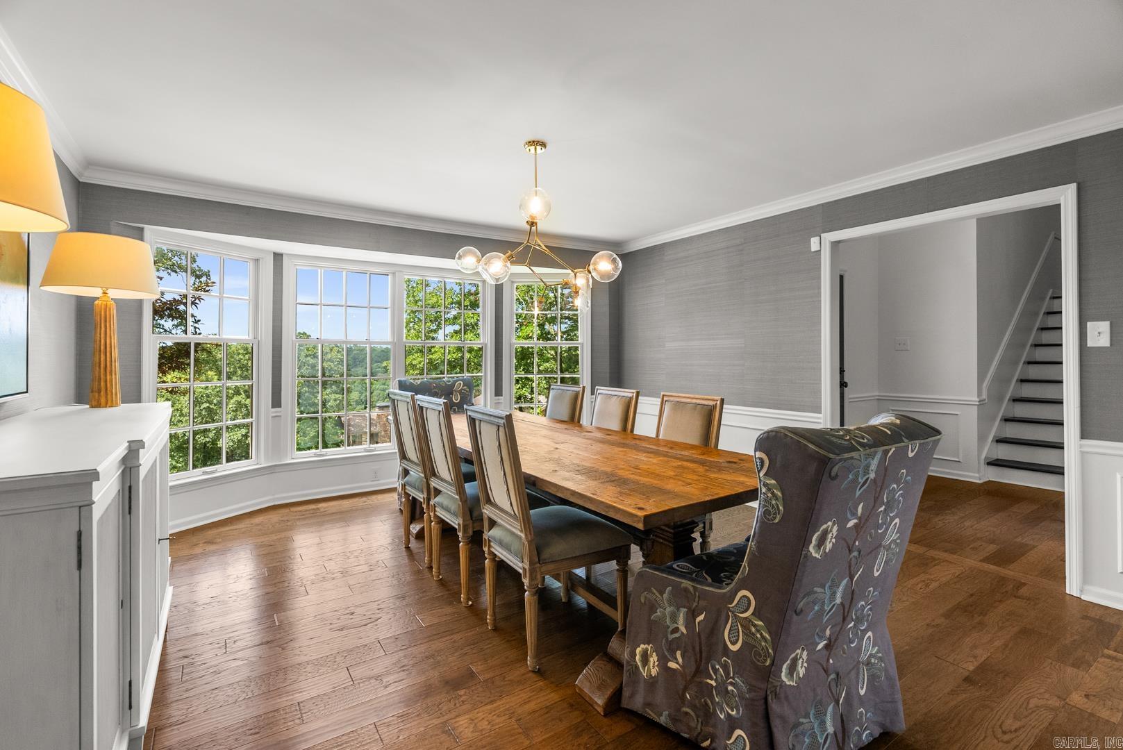 RIVERVIEW MANOR - Residential