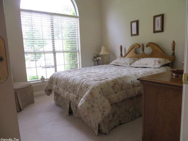 COUNTRY CLUB OF ARK THE - Residential