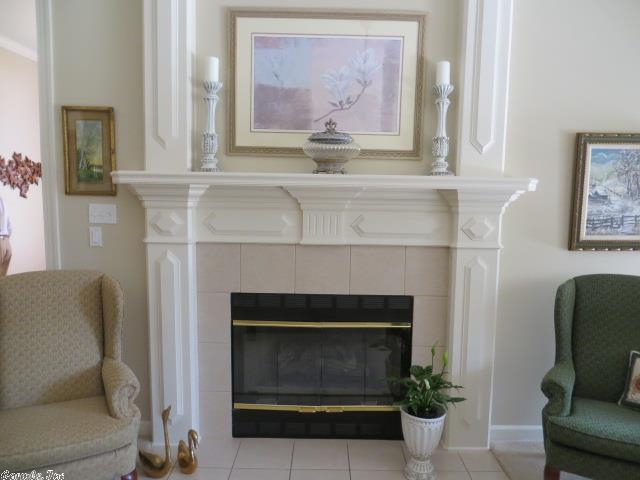 COUNTRY CLUB OF ARK THE - Residential