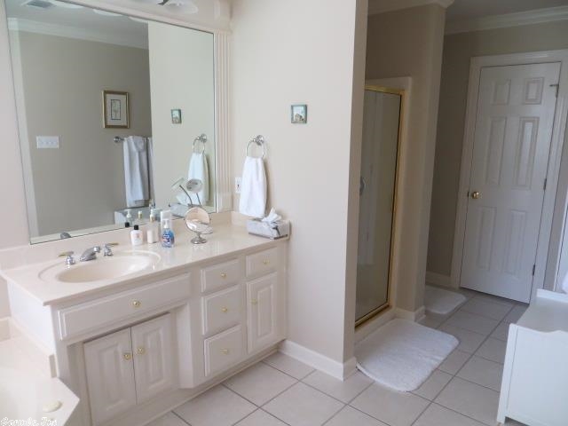 COUNTRY CLUB OF ARK THE - Residential