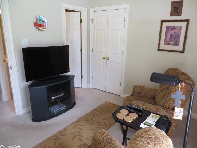 COUNTRY CLUB OF ARK THE - Residential