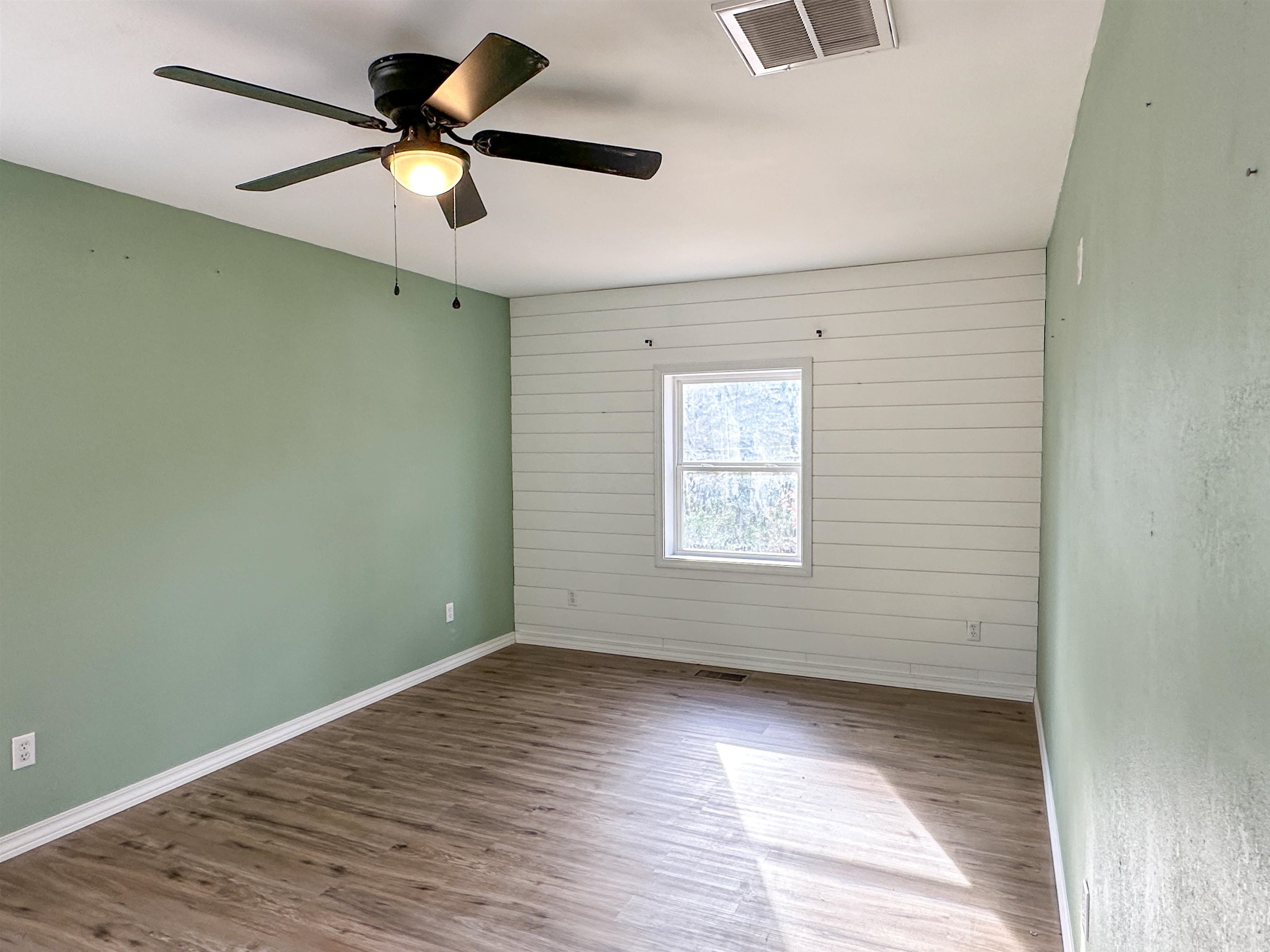 Dakota Second - Residential