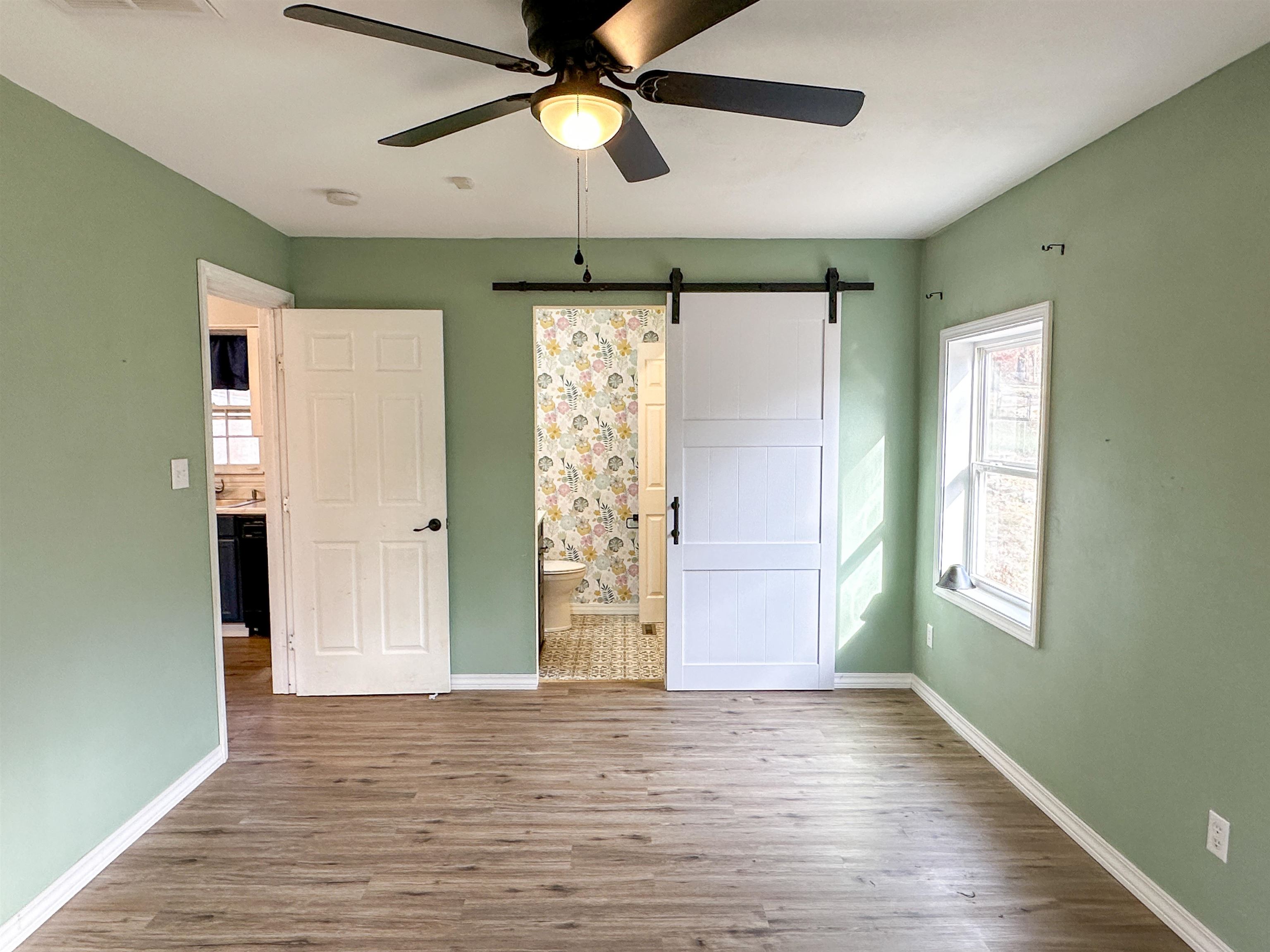 Dakota Second - Residential