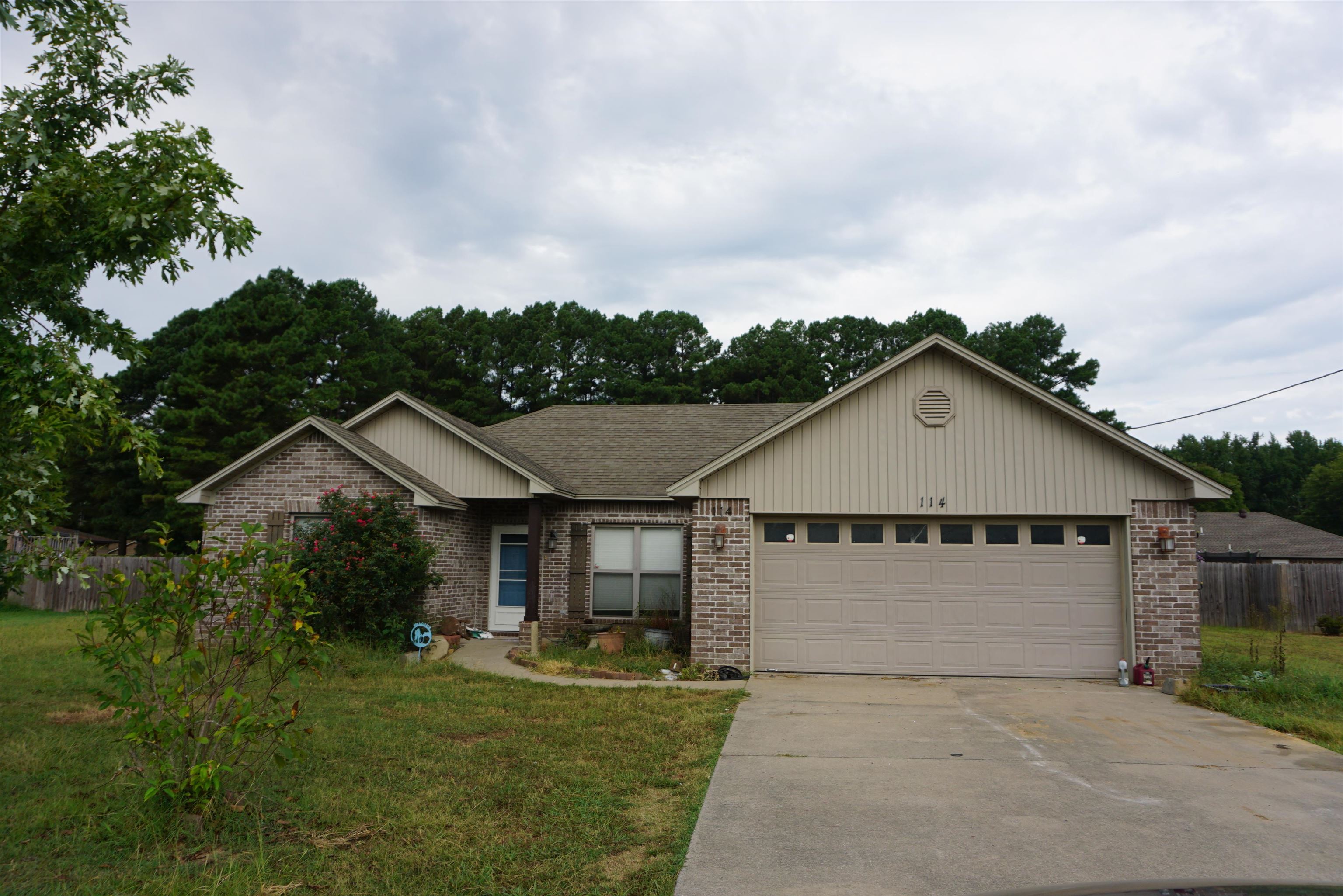 Nice brick home with open flow from the living room to the kitchen. Large primary suite, nice size laundry room and privacy fenced in back yard. Needs TLC.