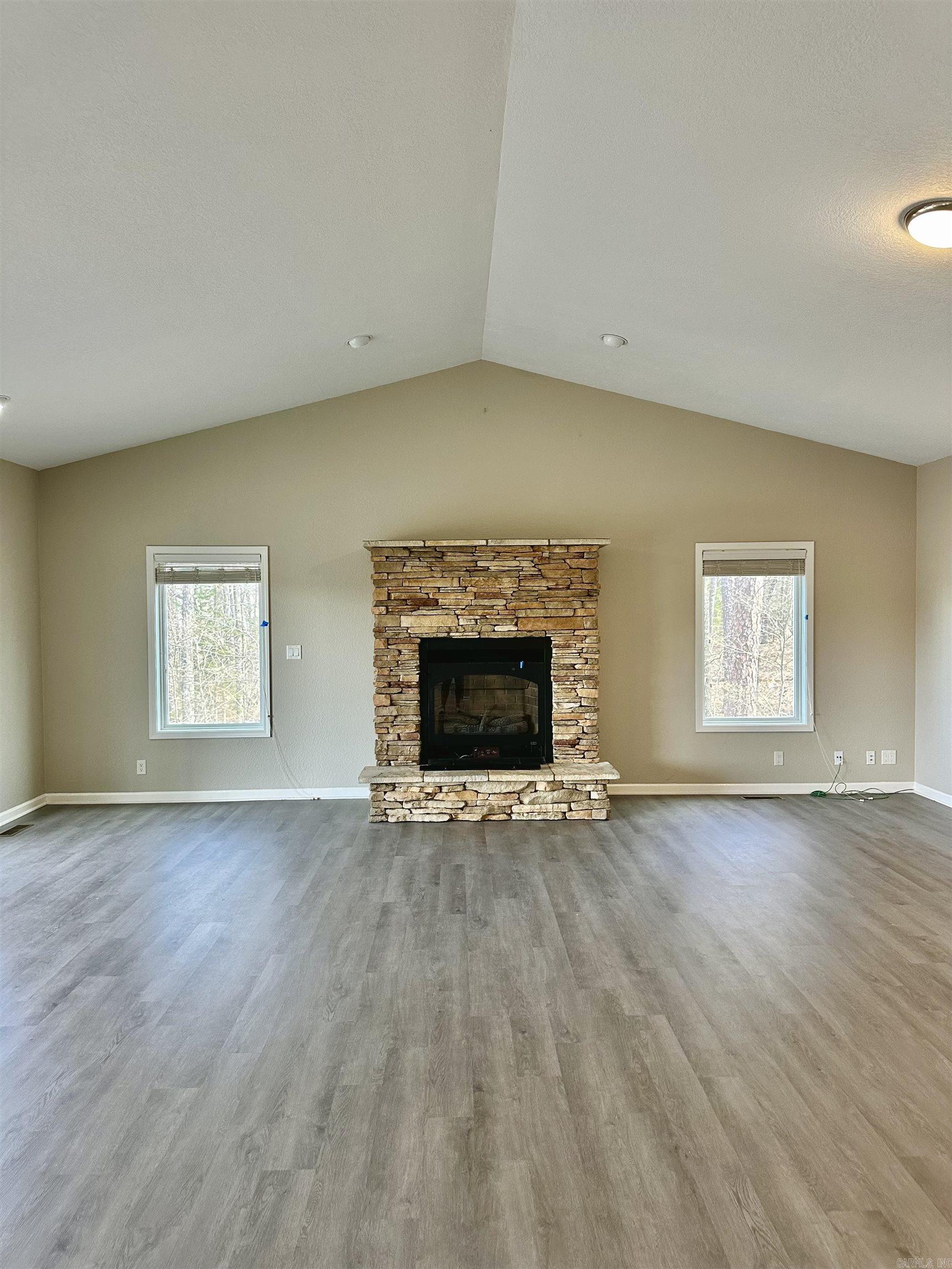 Saldana - Residential
