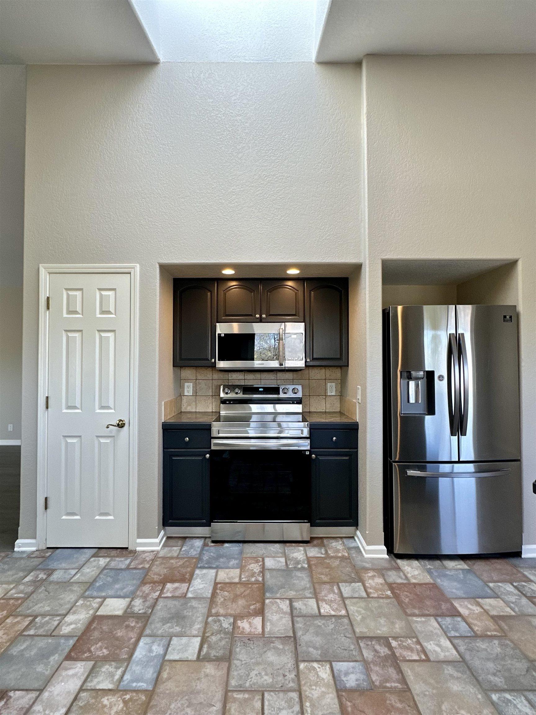 Saldana - Residential