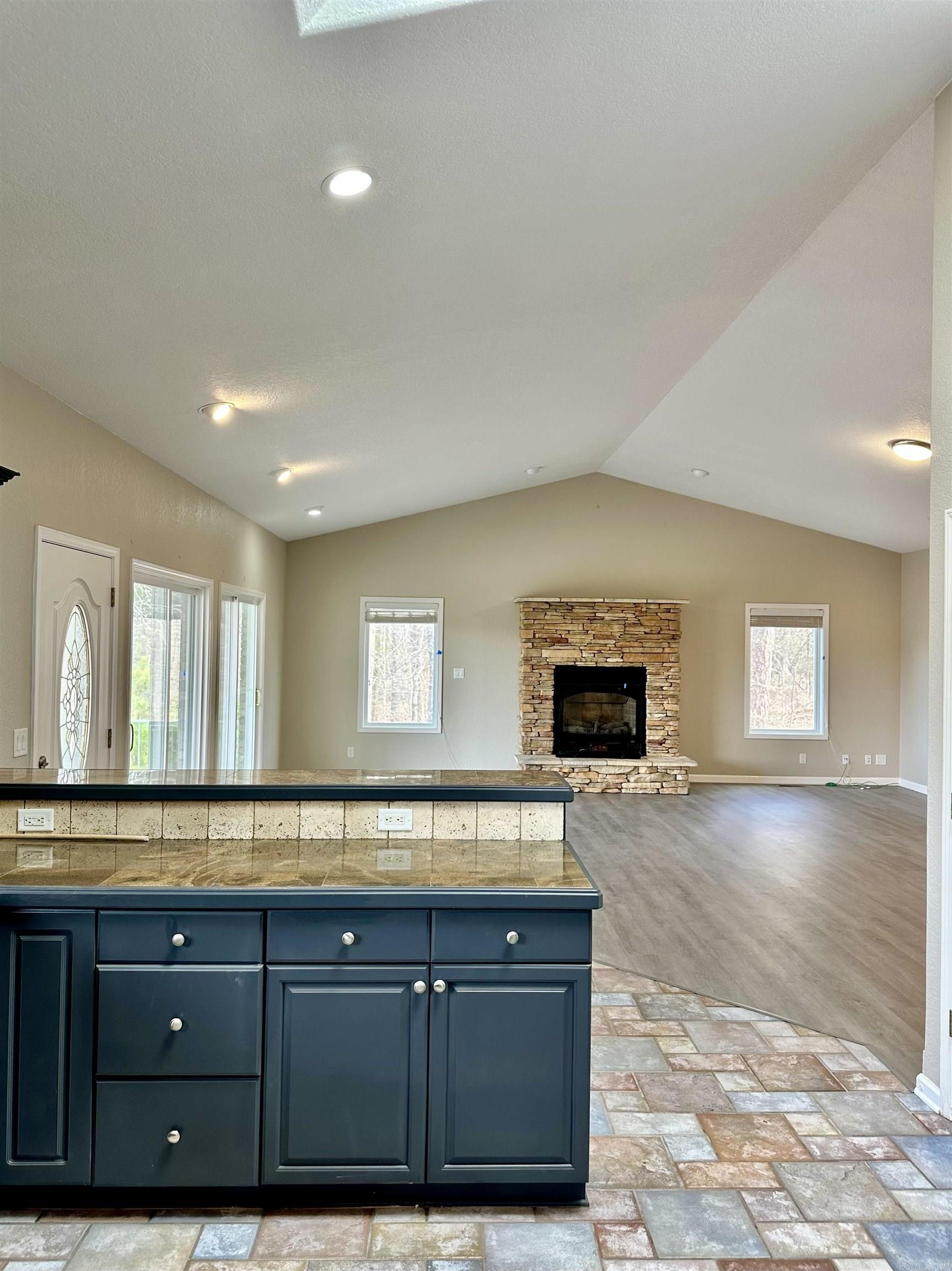 Saldana - Residential