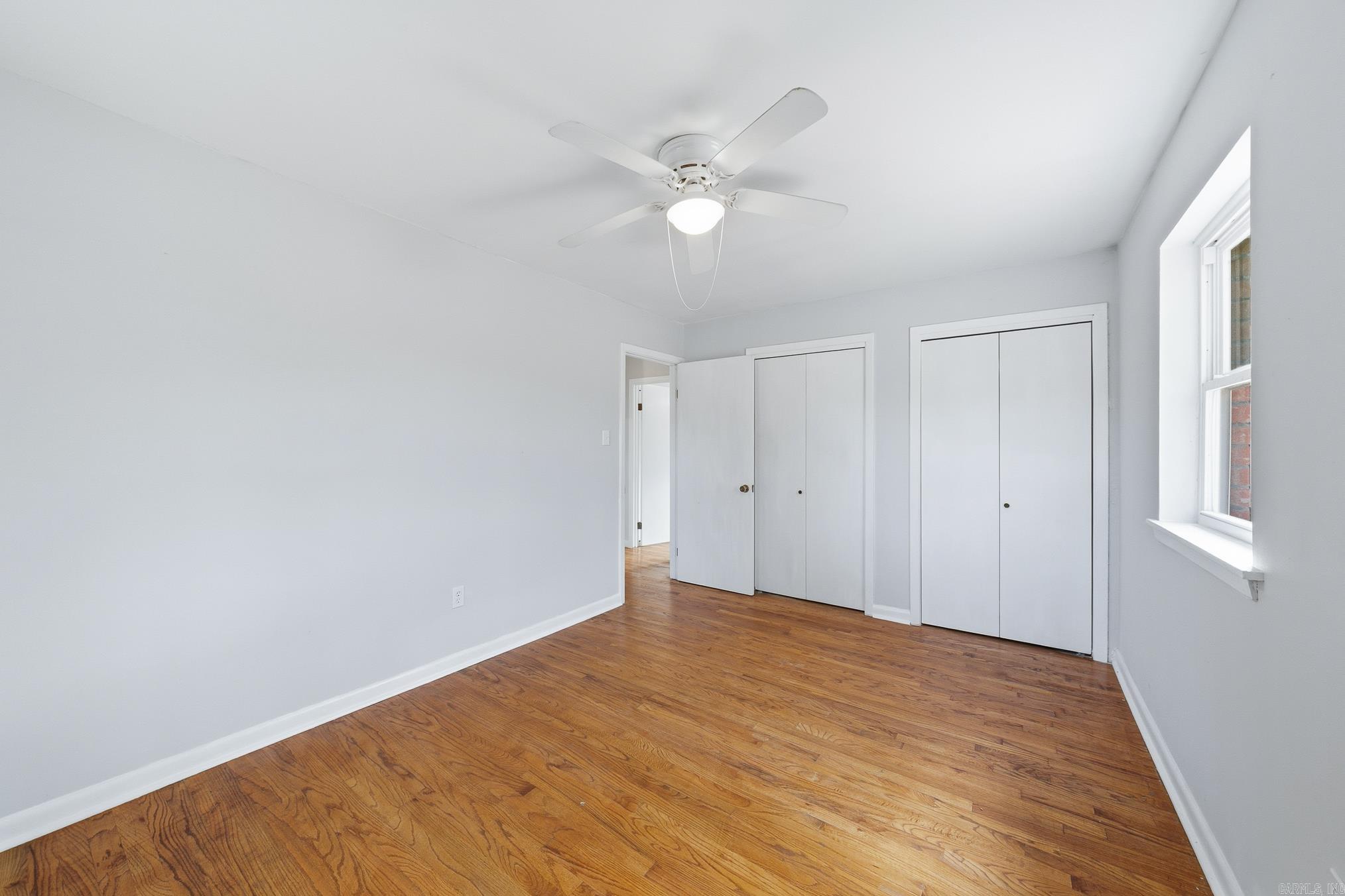 SUNNYVALE ACRES - Residential