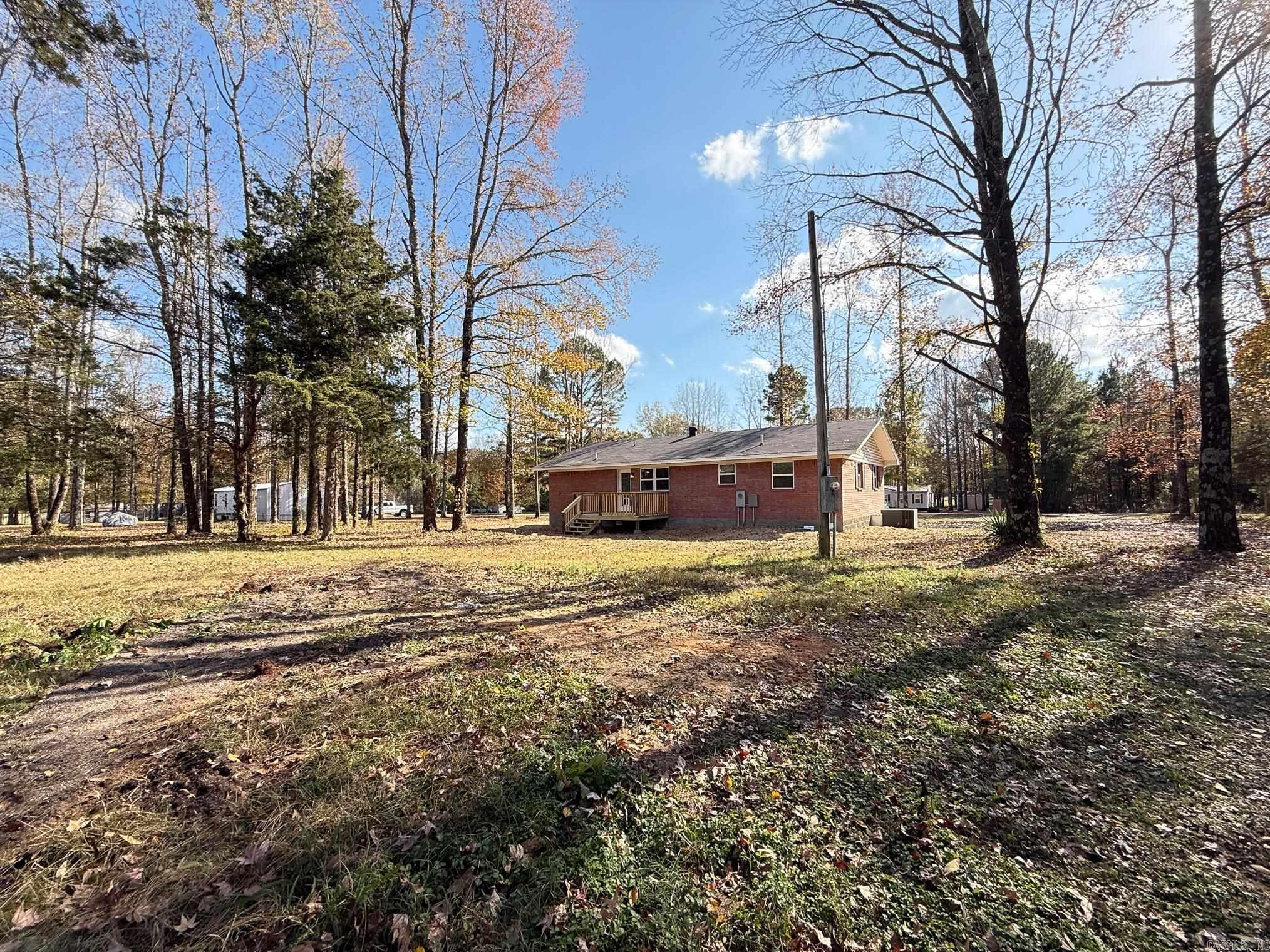 SUNNYVALE ACRES - Residential