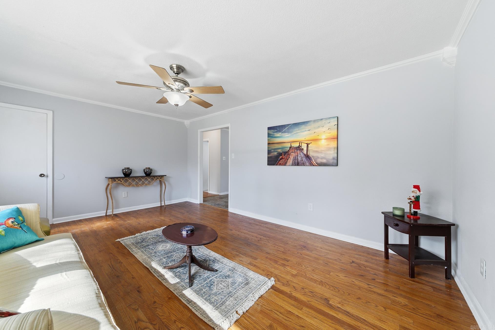 SUNNYVALE ACRES - Residential