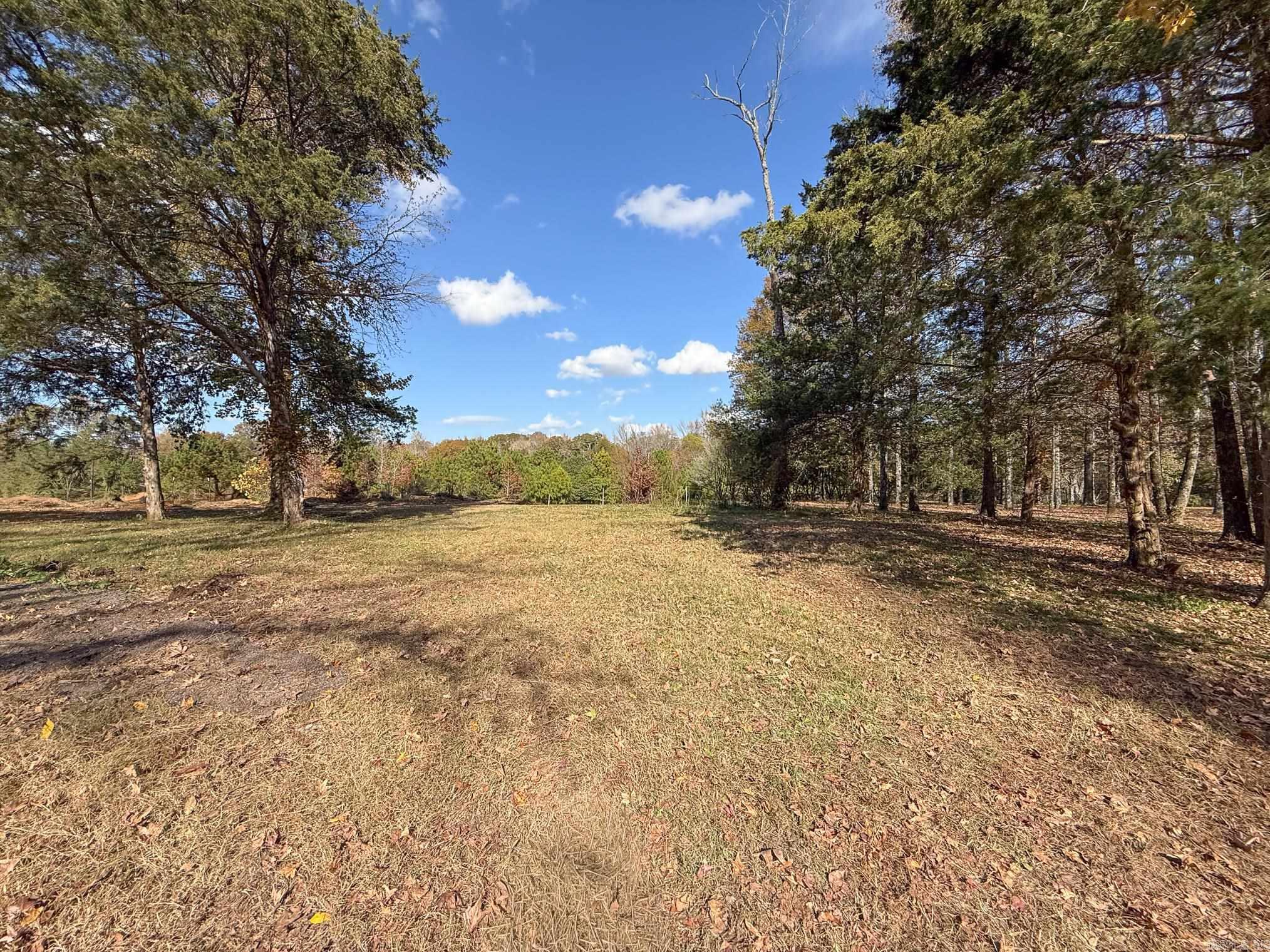 SUNNYVALE ACRES - Residential