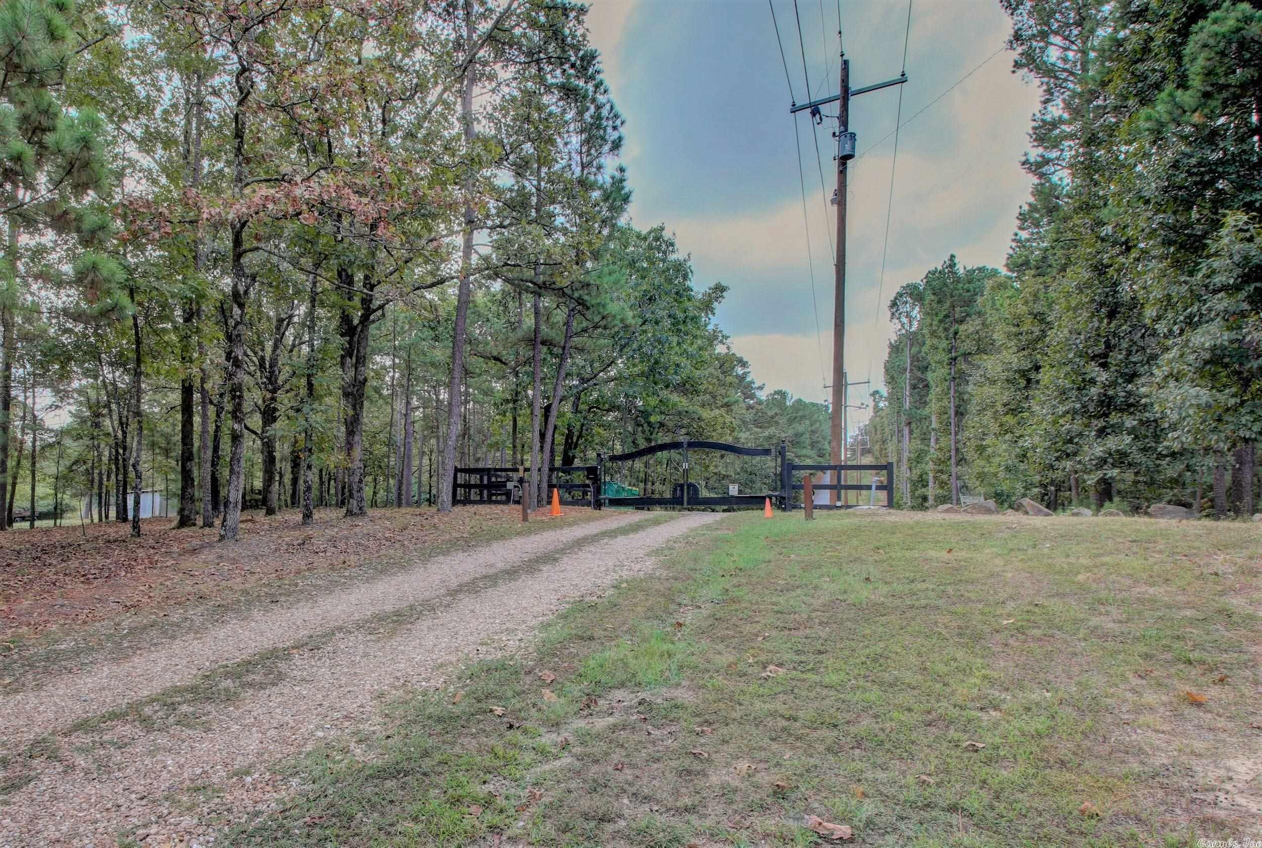 Metes & Bounds - Land