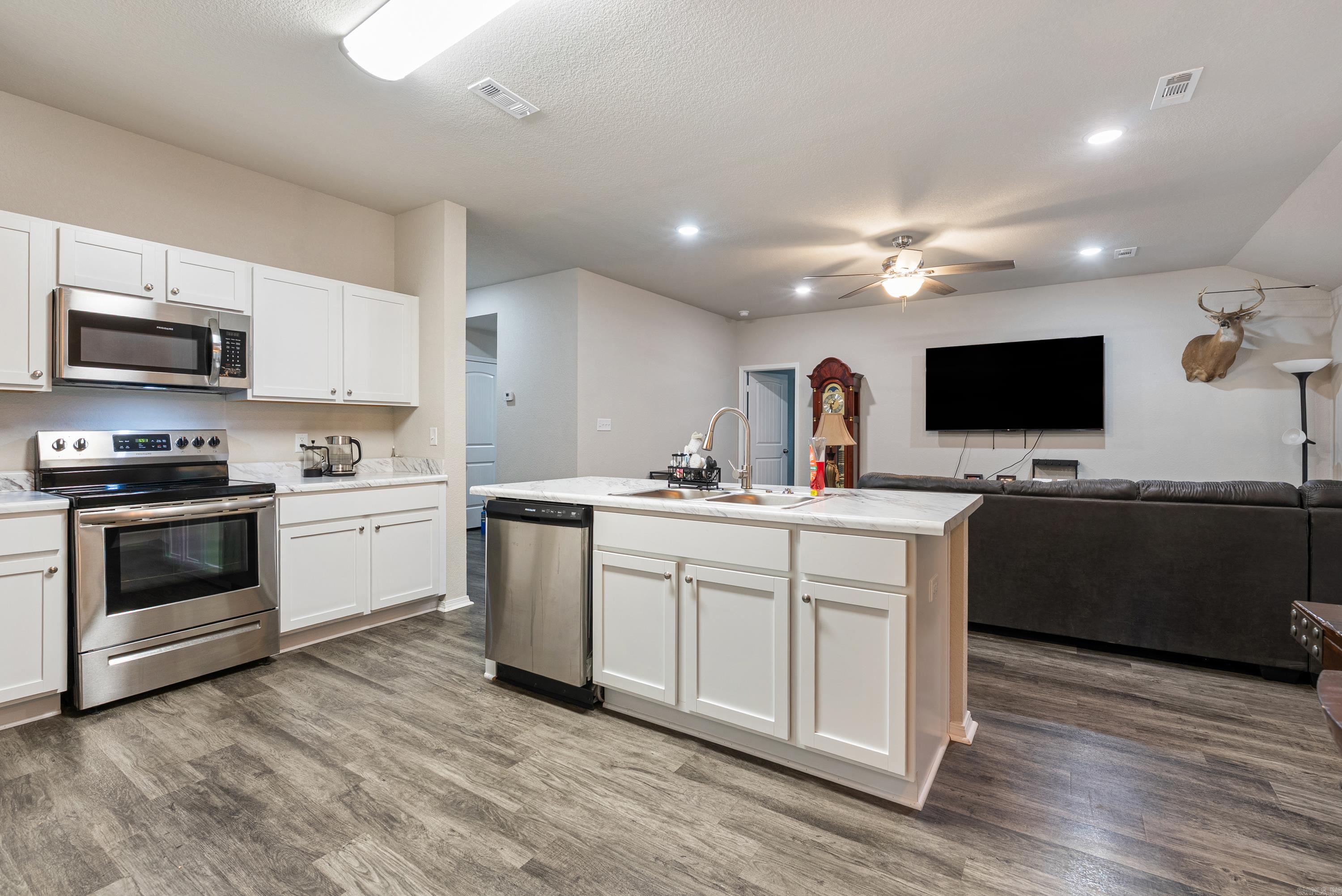 HOMESTEAD AT THE GAP PH 6 - Residential