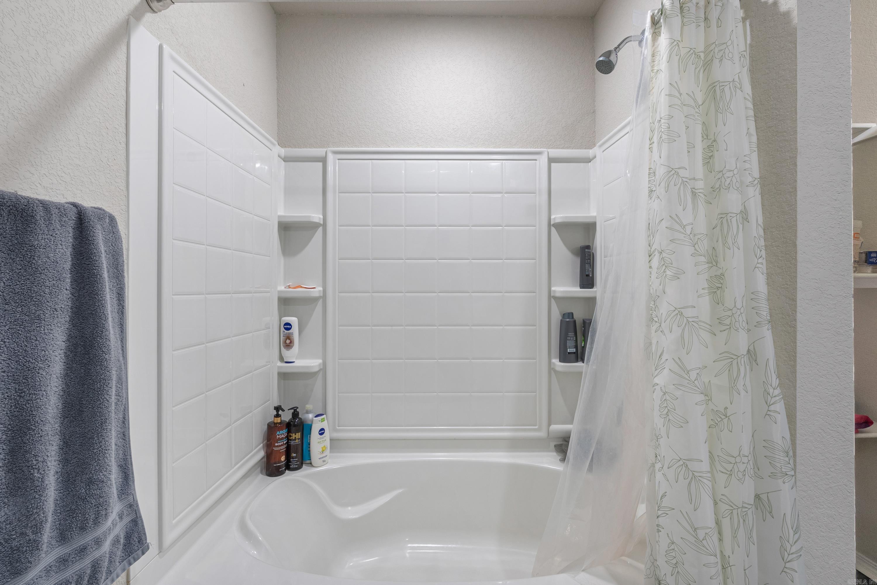 HOMESTEAD AT THE GAP PH 6 - Residential