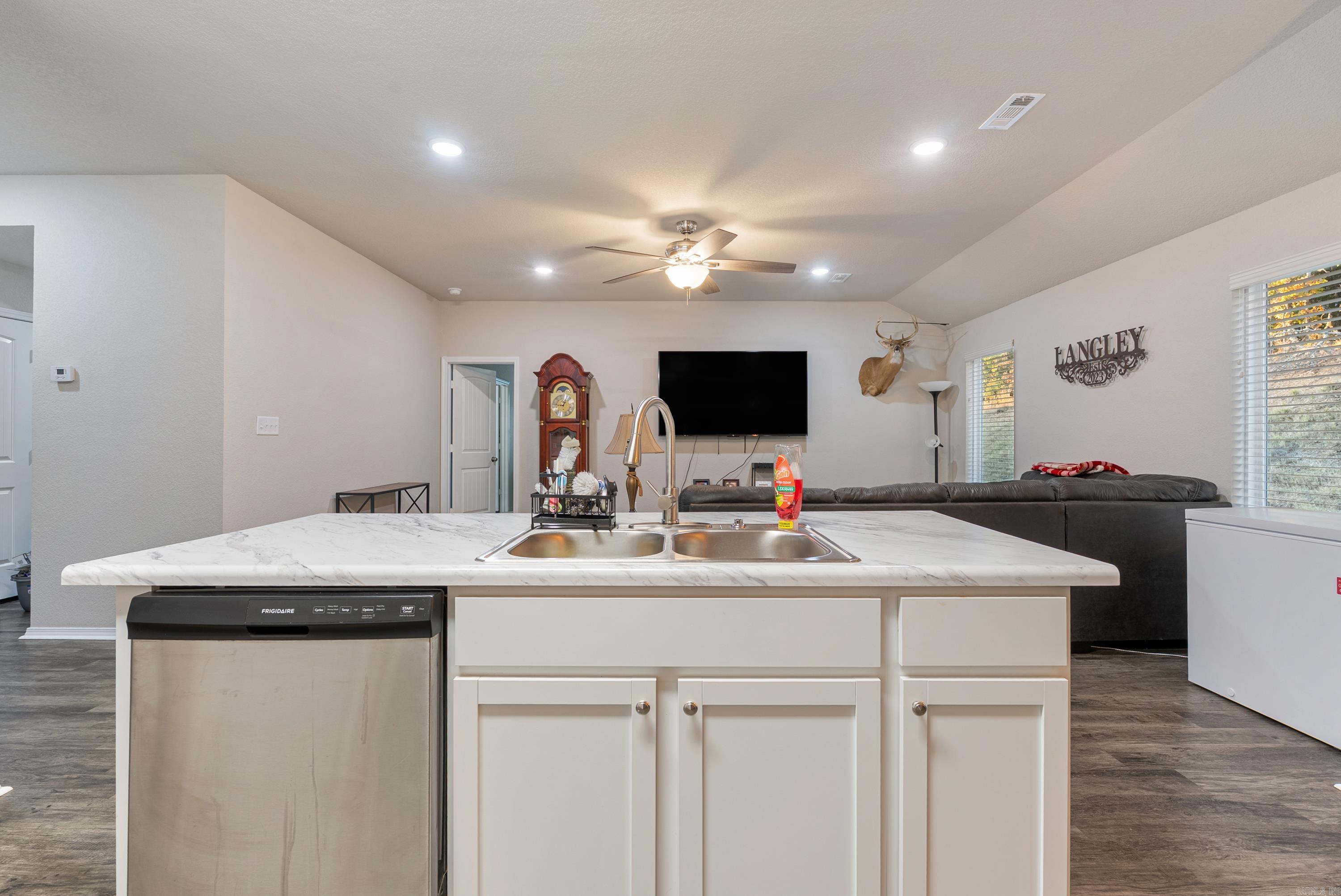 HOMESTEAD AT THE GAP PH 6 - Residential