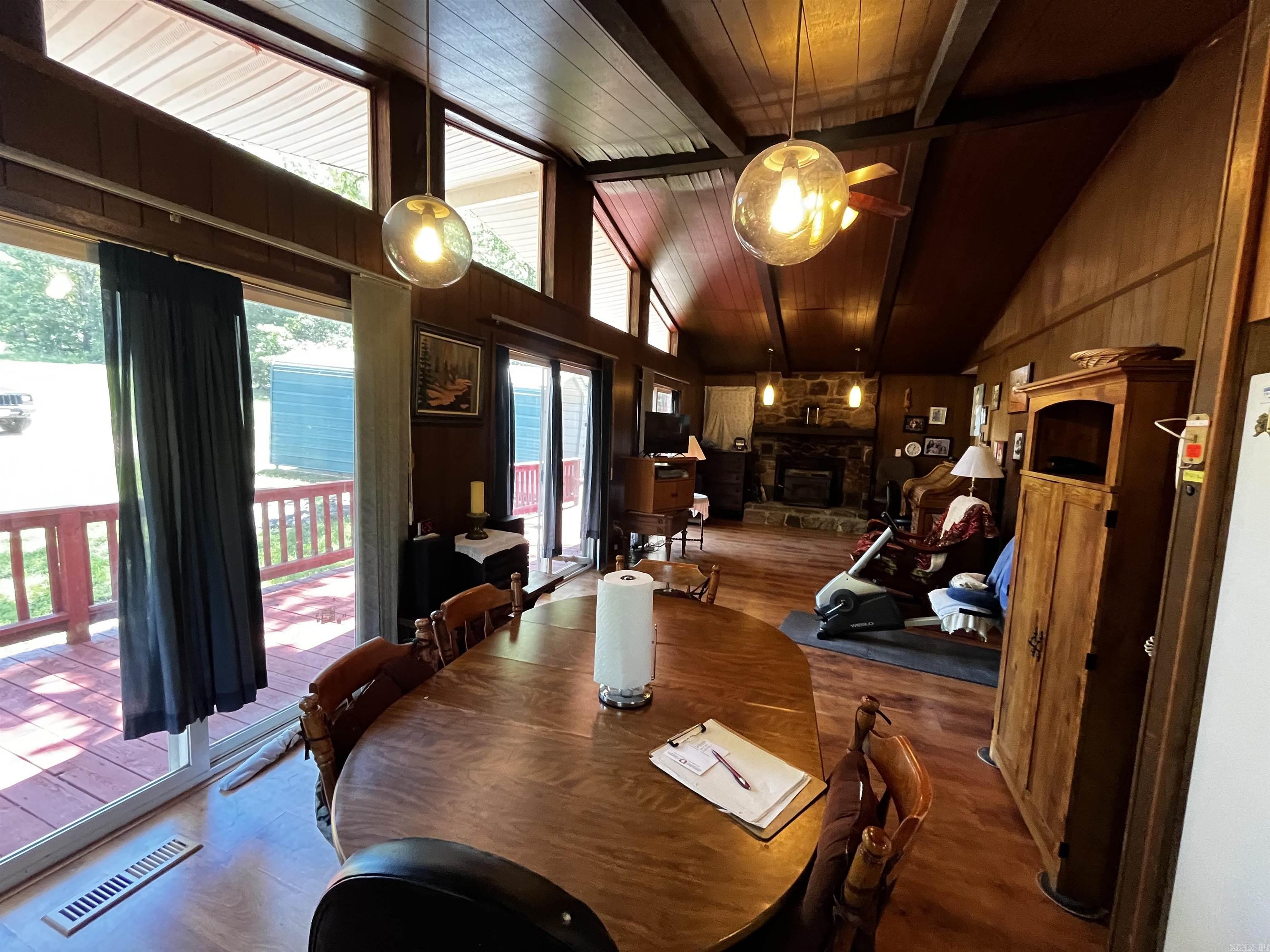 PIONEER PARK - Residential