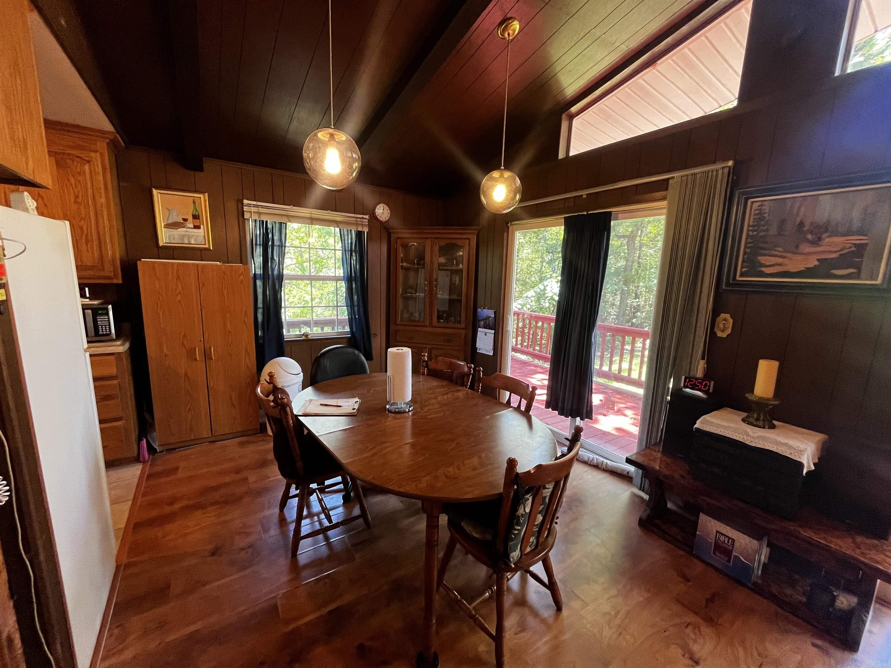 PIONEER PARK - Residential