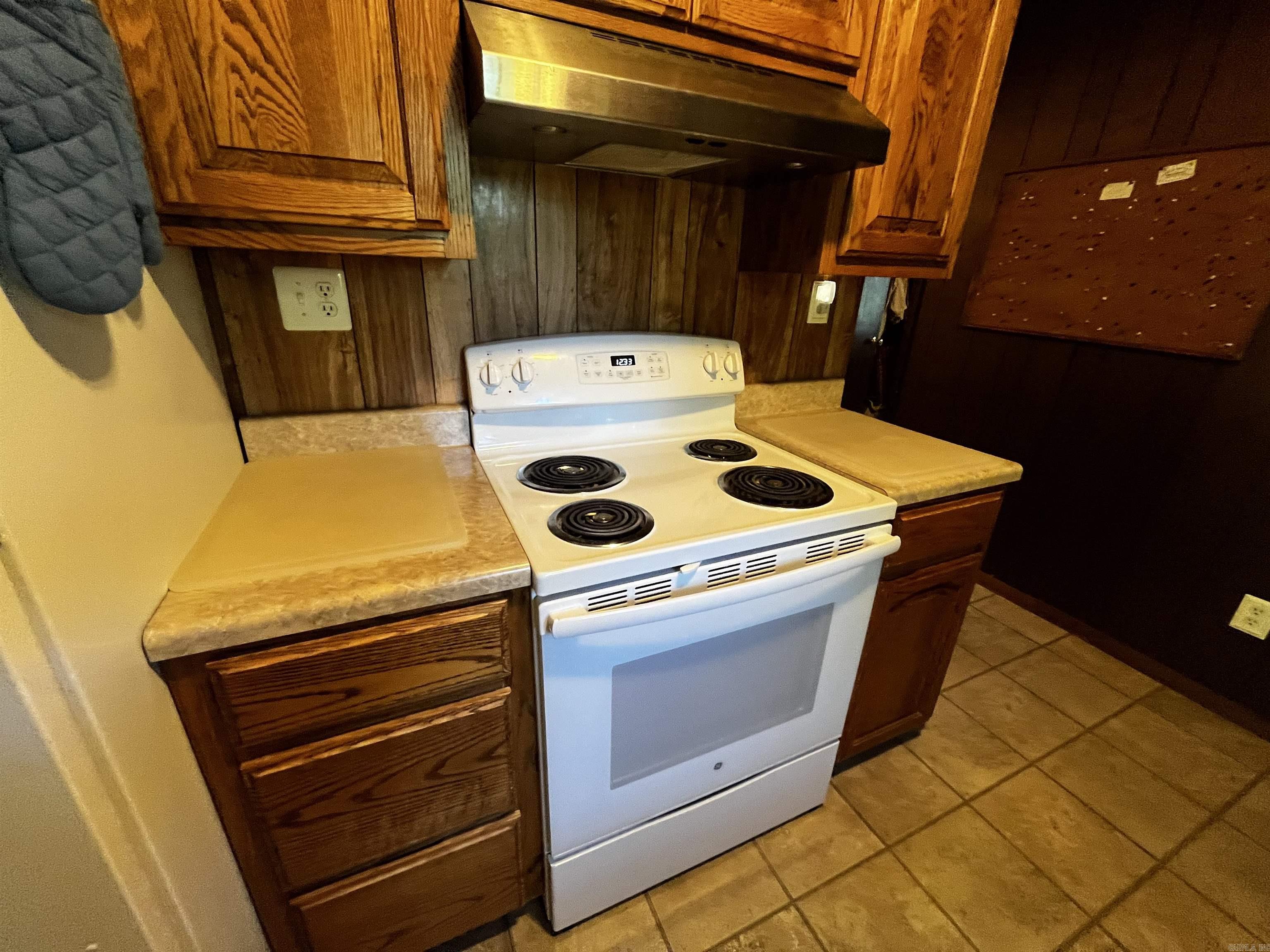 PIONEER PARK - Residential