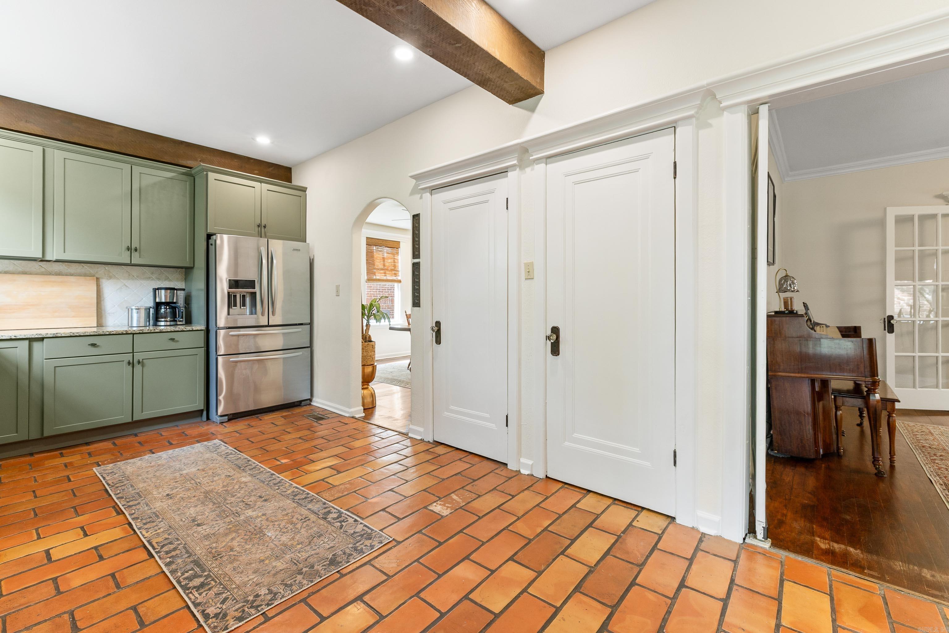 MIDLAND HILLS - Residential