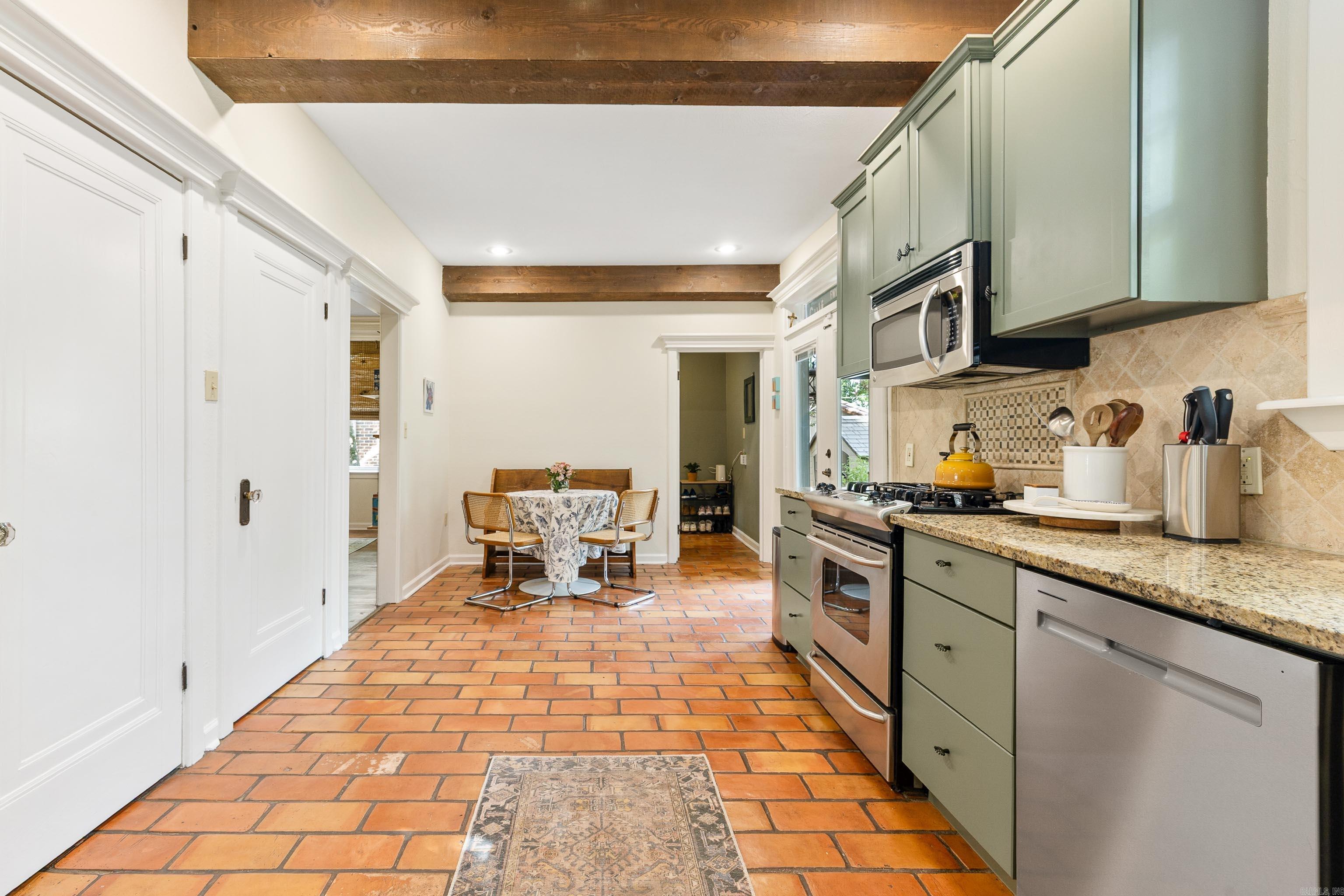 MIDLAND HILLS - Residential