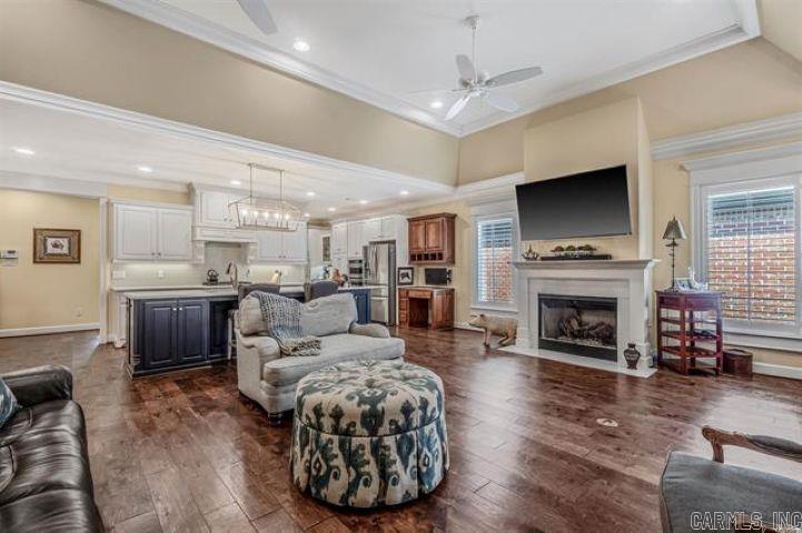 BISHOP PLACE - LITTLE ROCK - Residential Lease