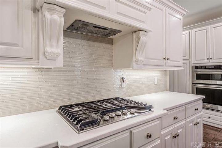 BISHOP PLACE - LITTLE ROCK - Residential Lease