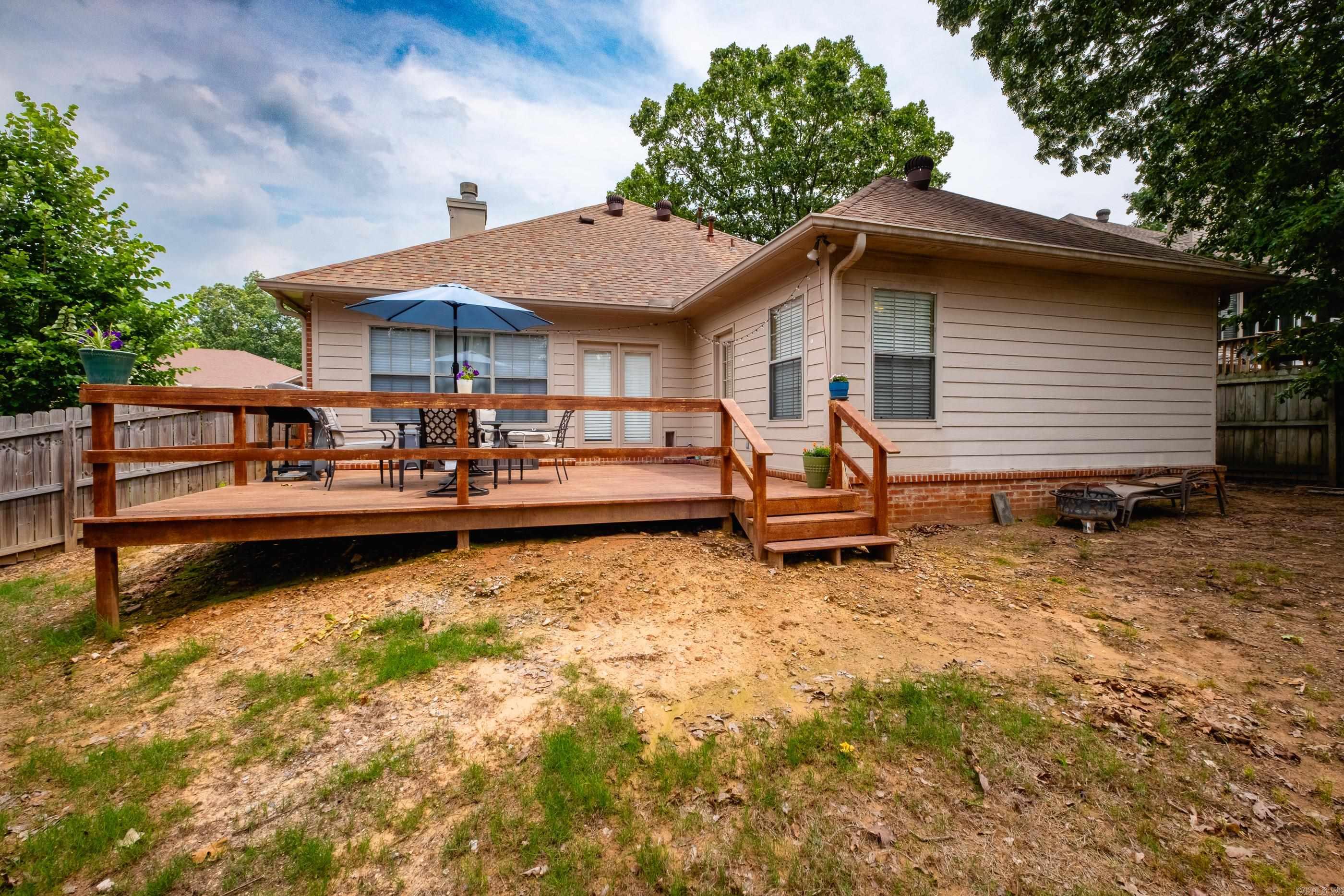 WESTBURY - Residential