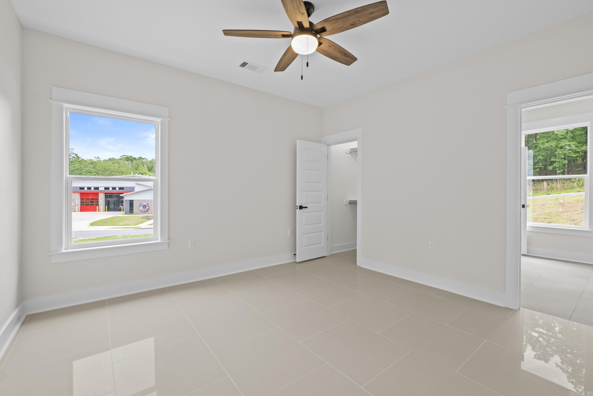 CREEKSIDE ADDN - Residential