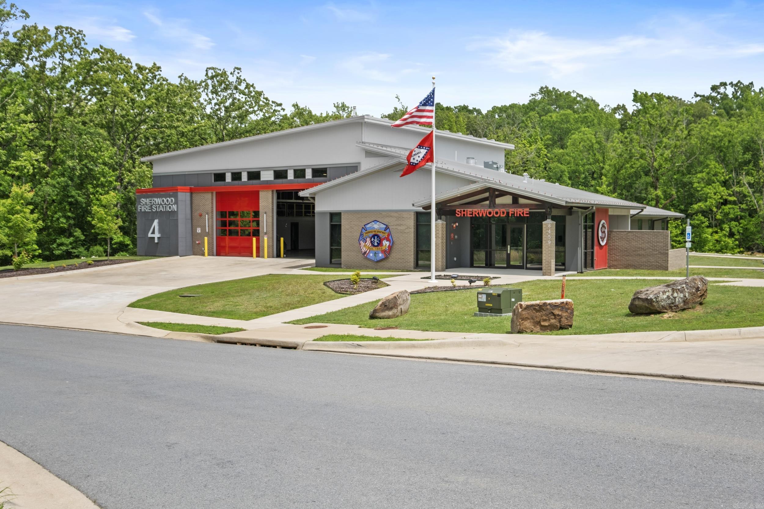 CREEKSIDE ADDN - Residential