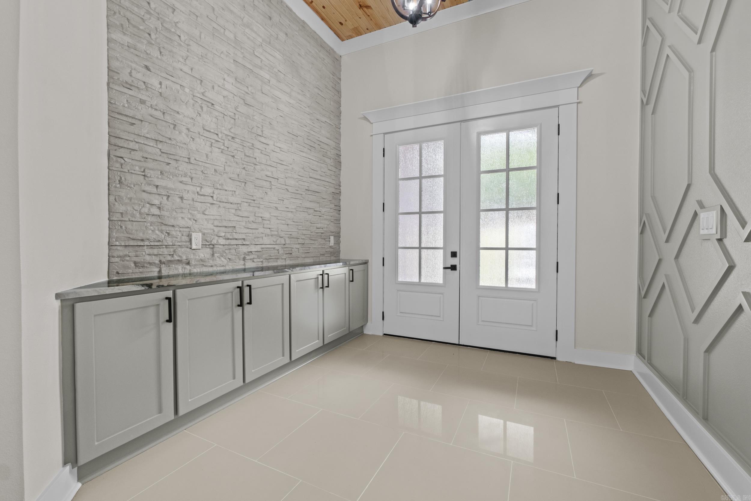 CREEKSIDE ADDN - Residential