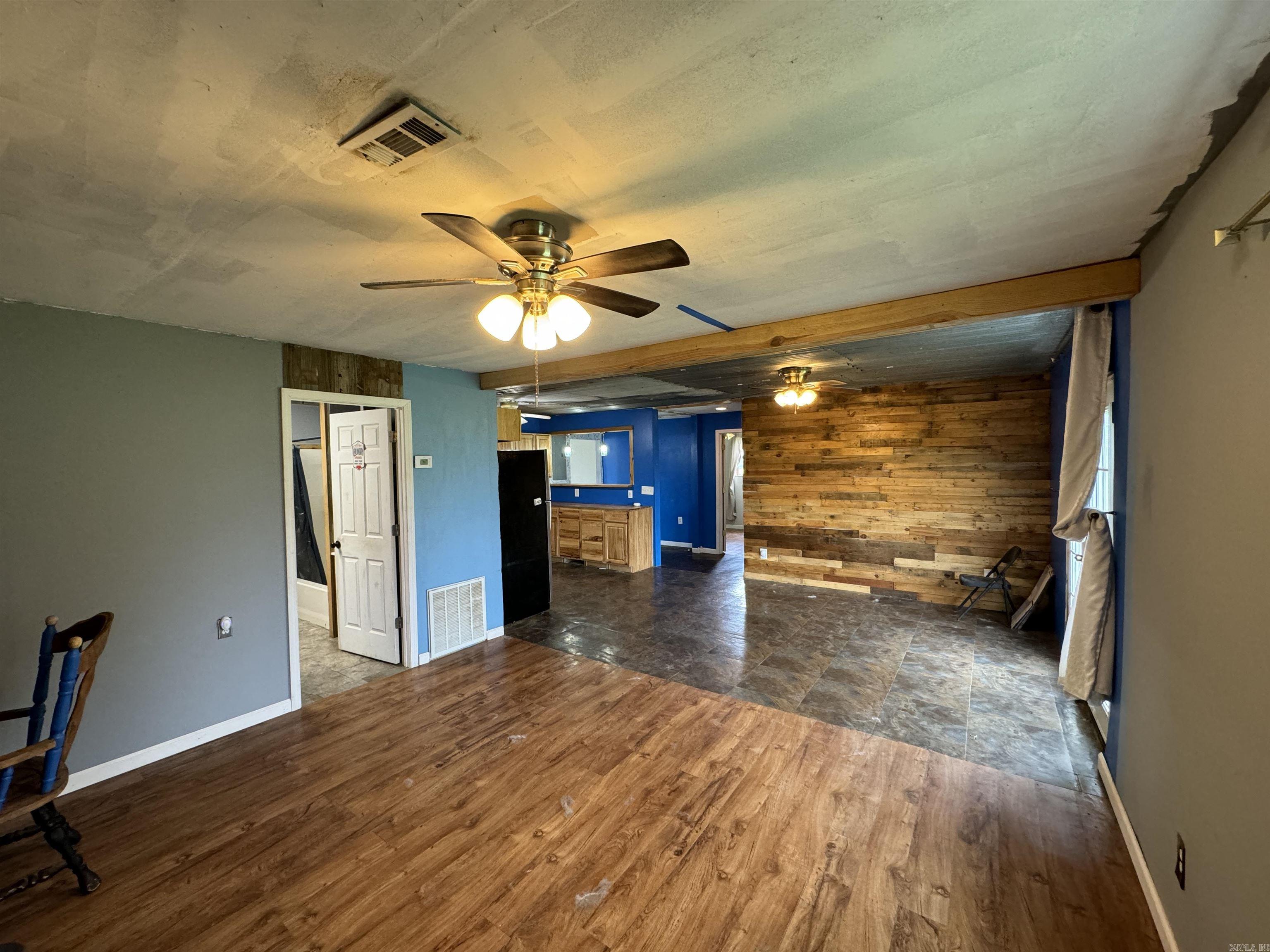 MAYFAIR - Residential