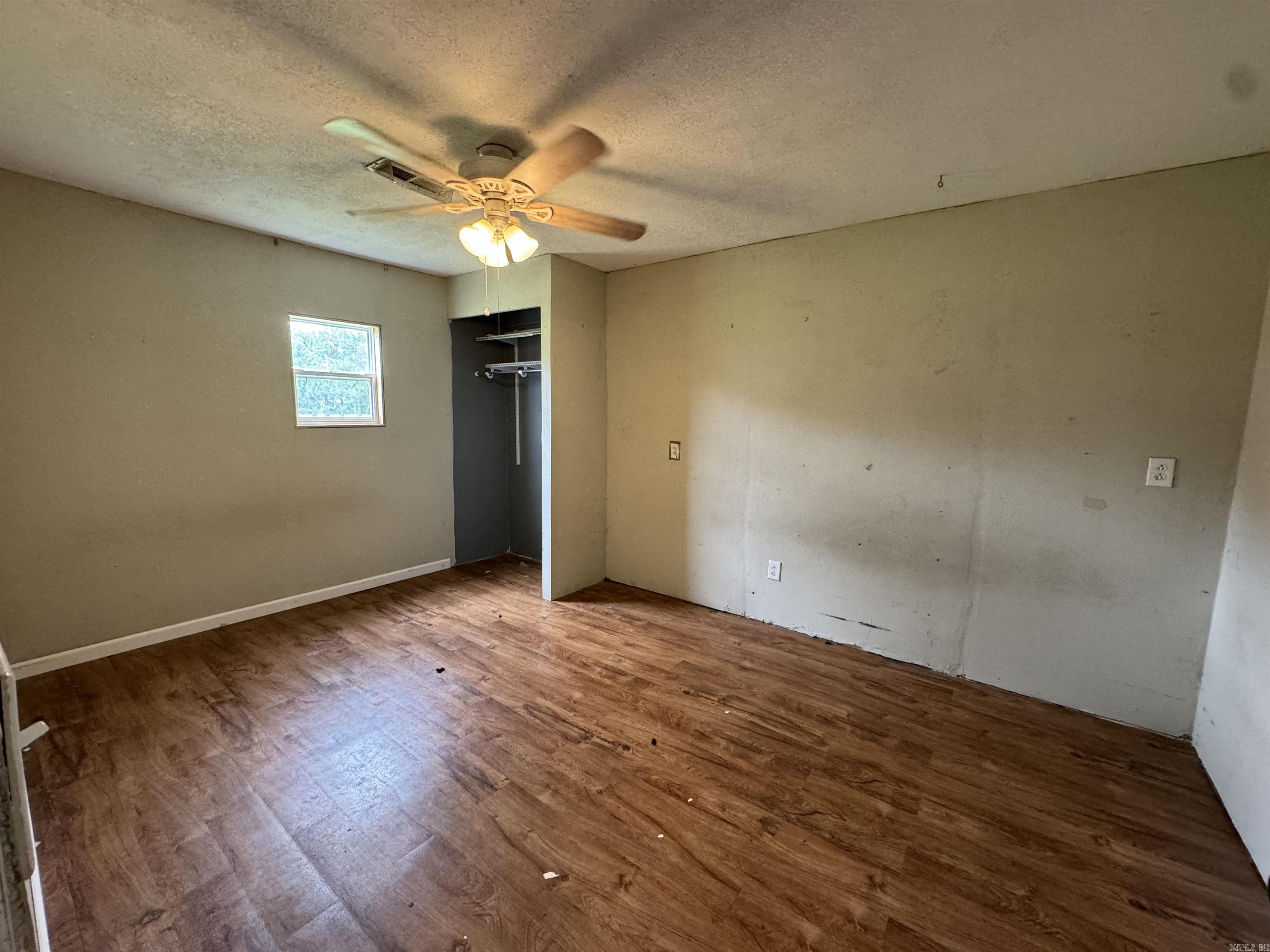 MAYFAIR - Residential