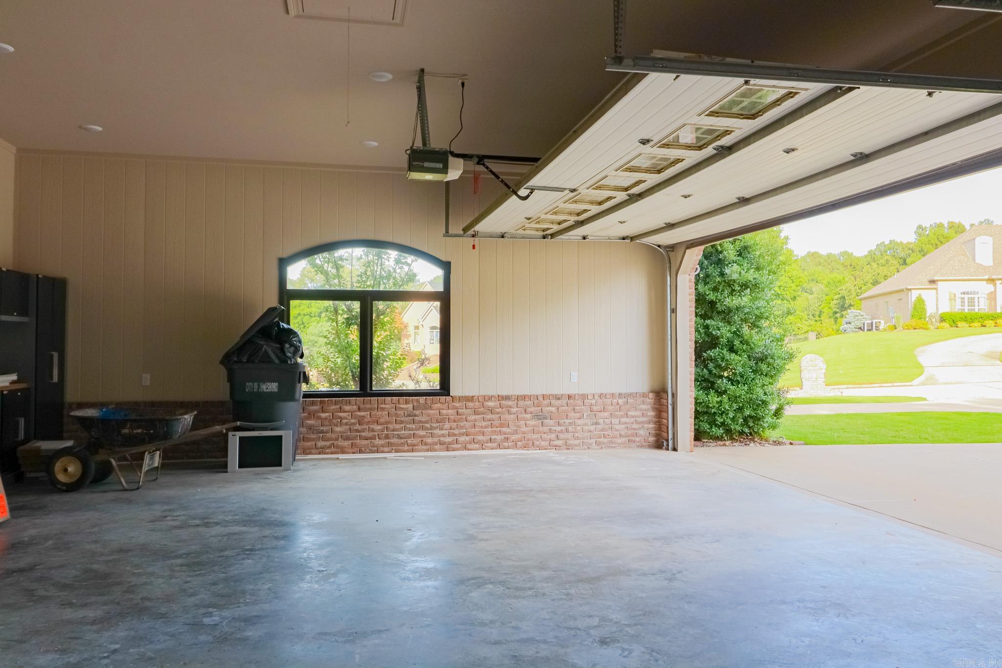 Ridge Point - Residential