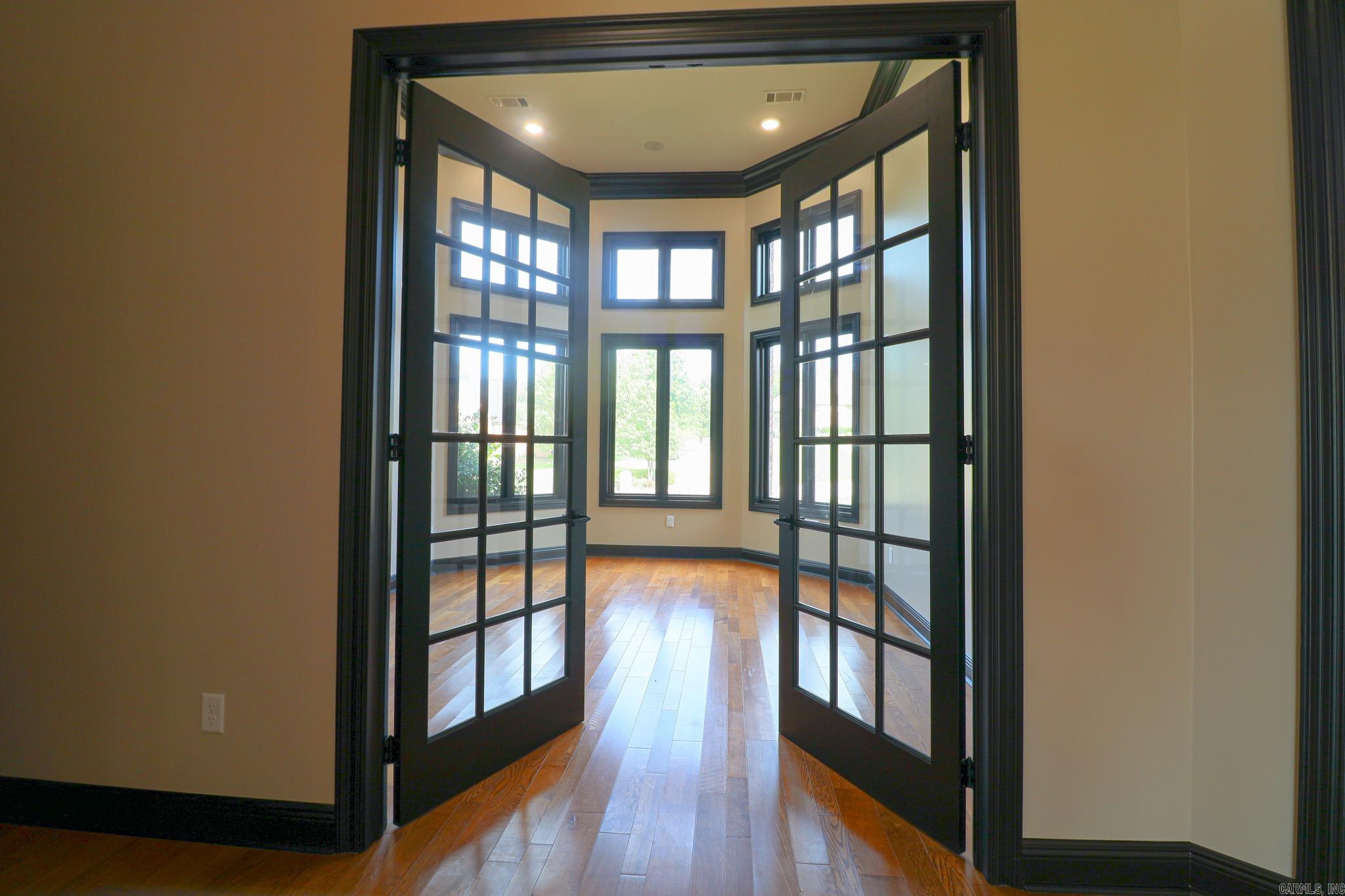 Ridge Point - Residential