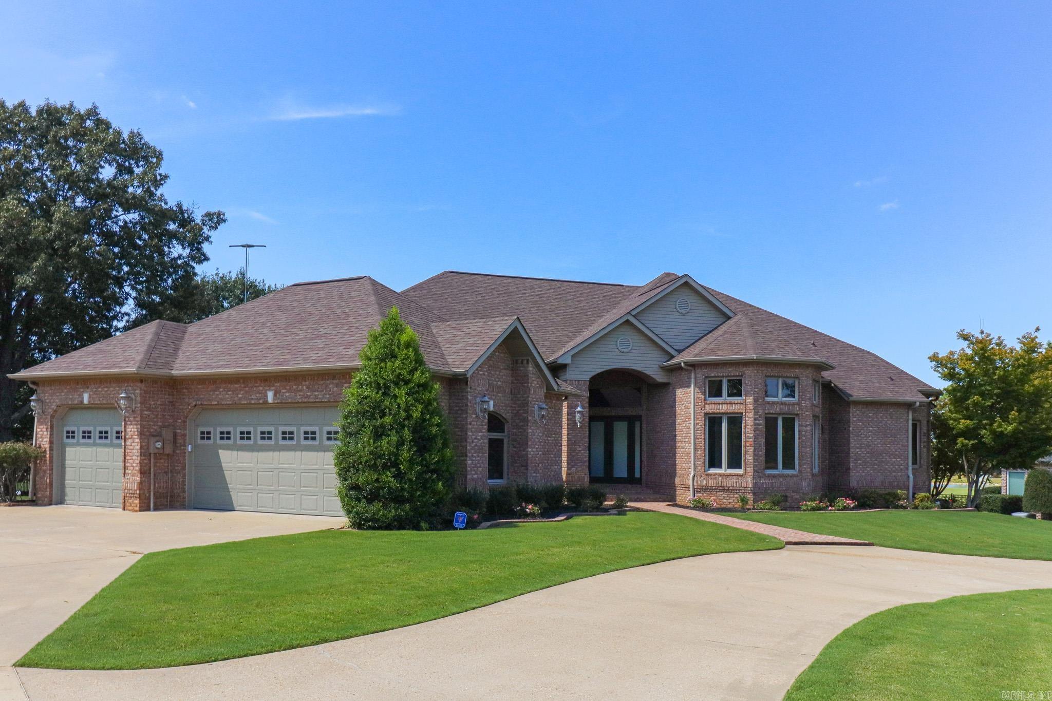 Ridge Point - Residential