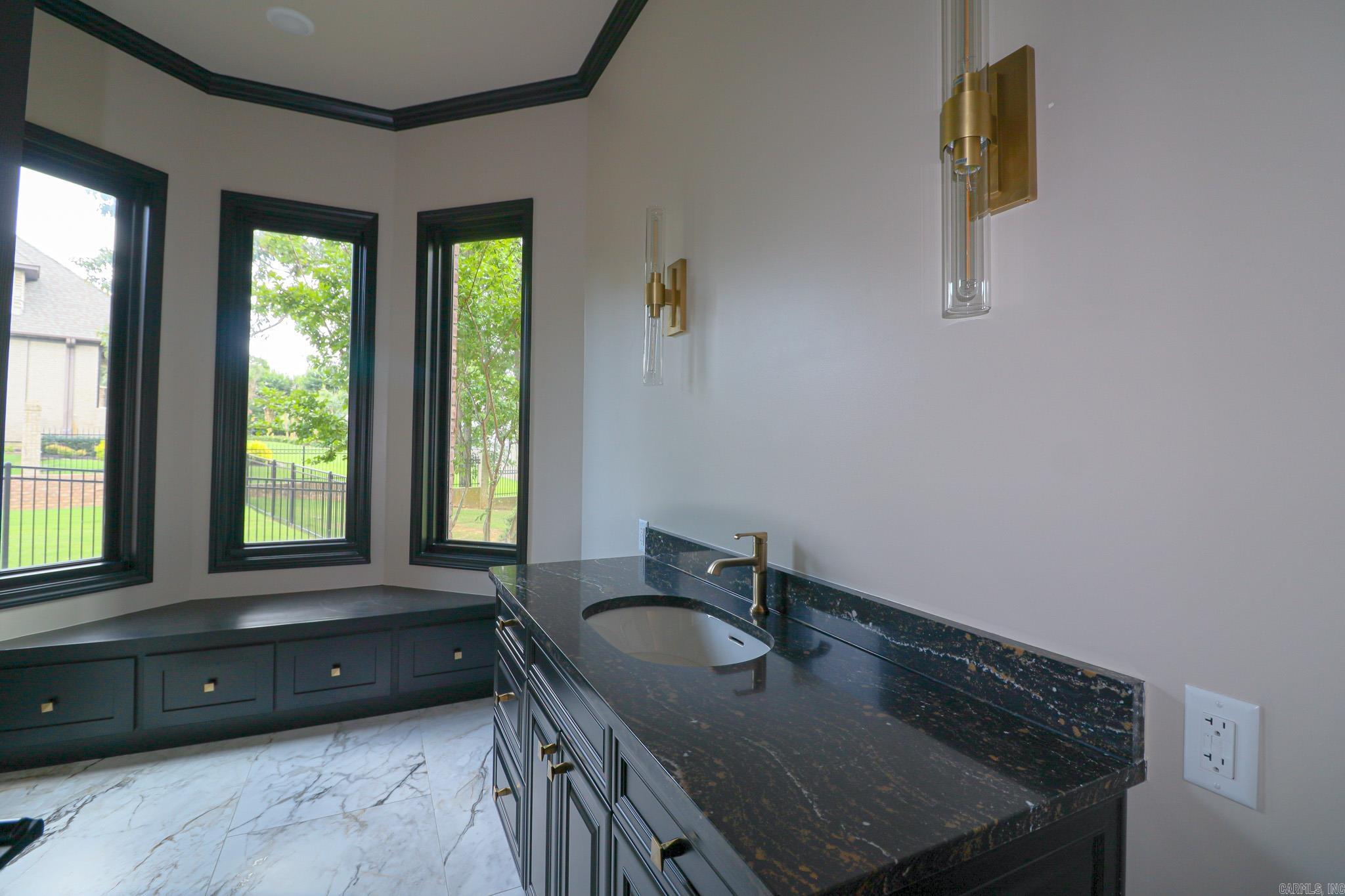 Ridge Point - Residential