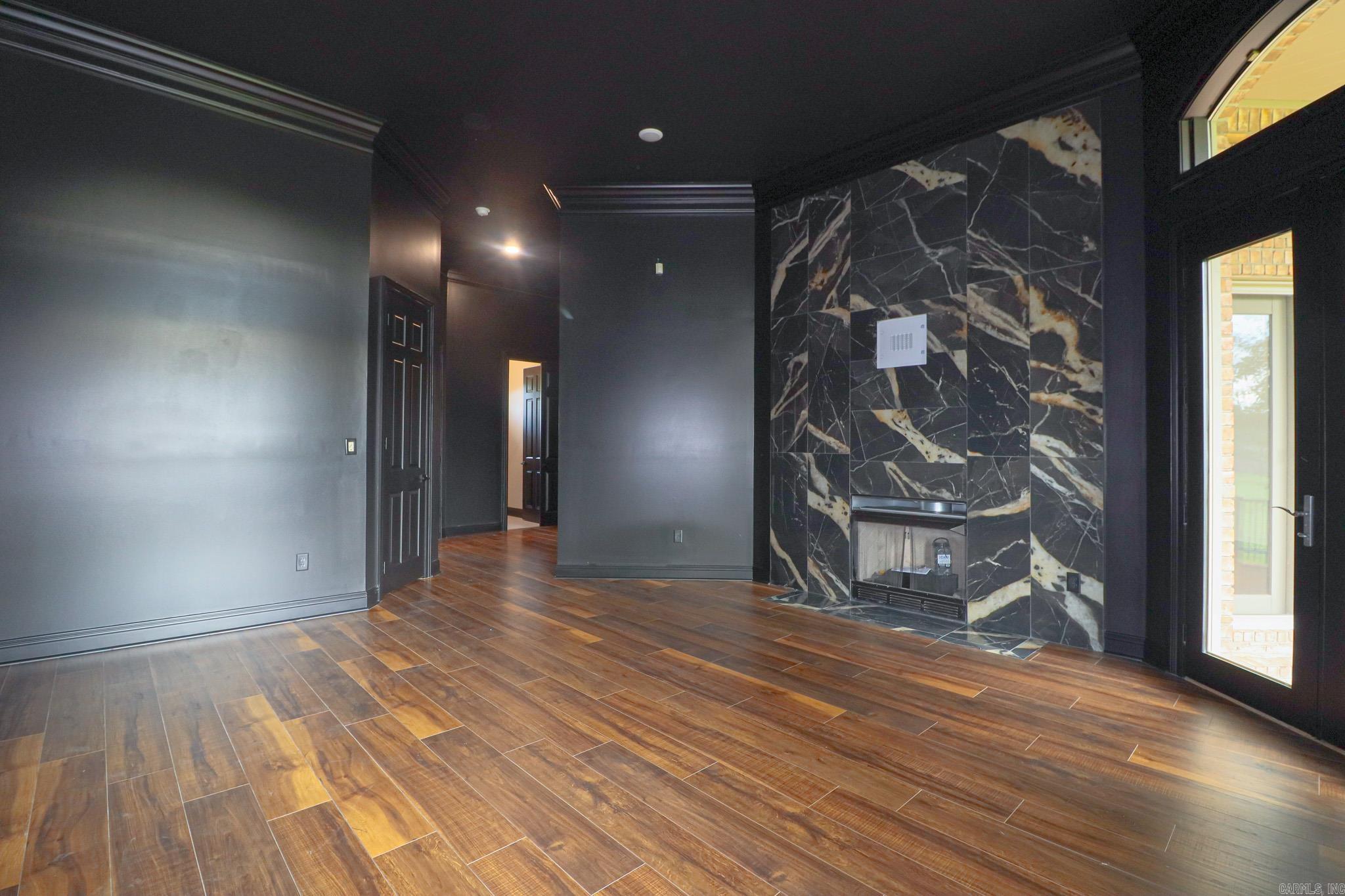 Ridge Point - Residential