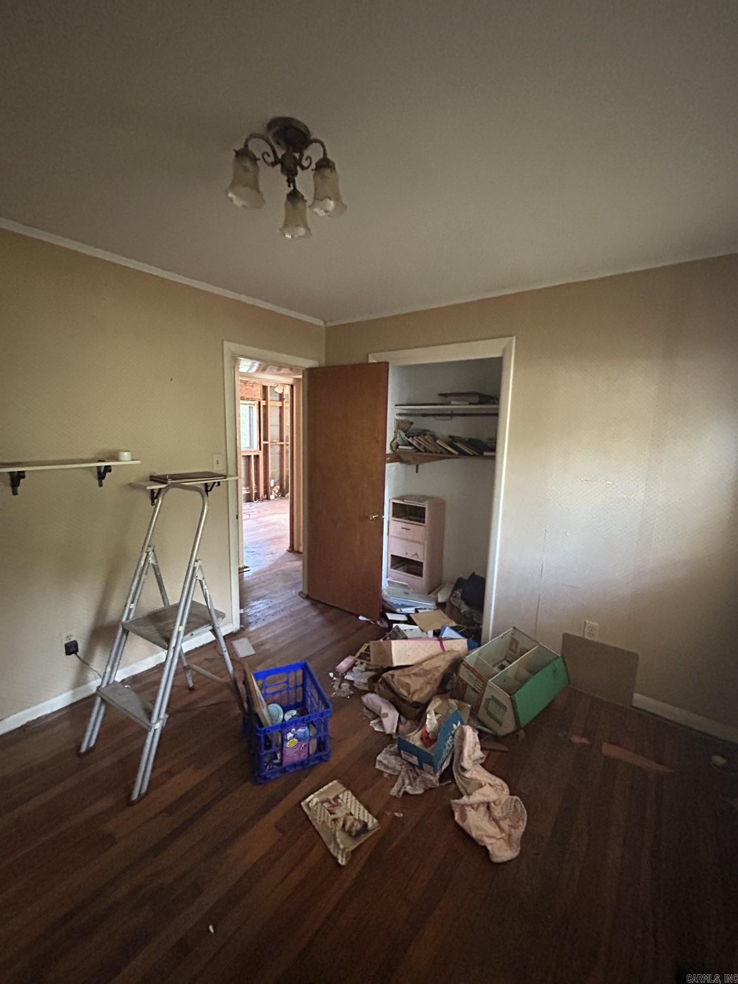 WESTWOOD - Residential