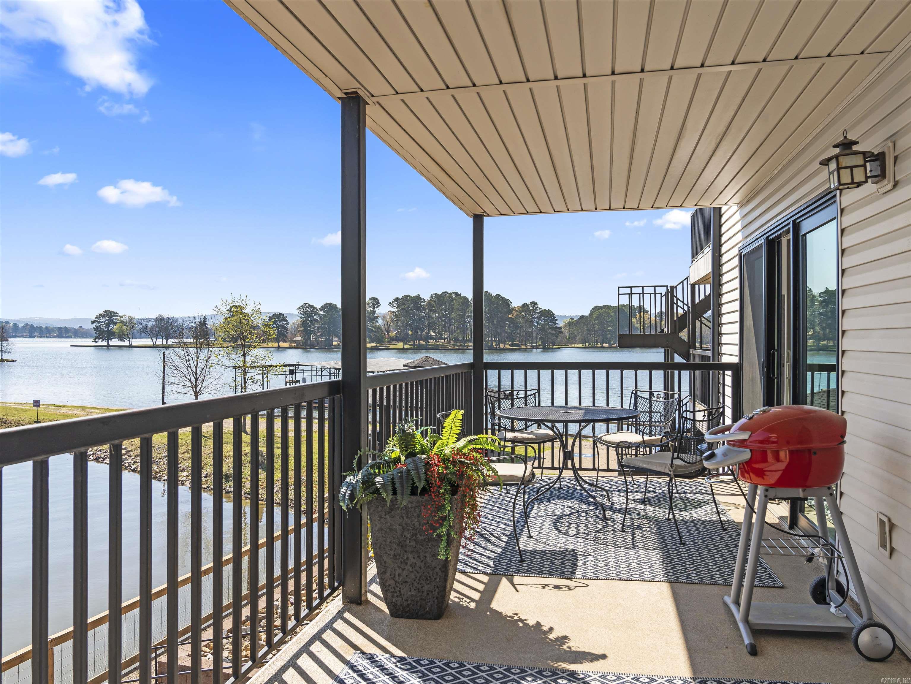 EMERALD ISLE HPR - Residential