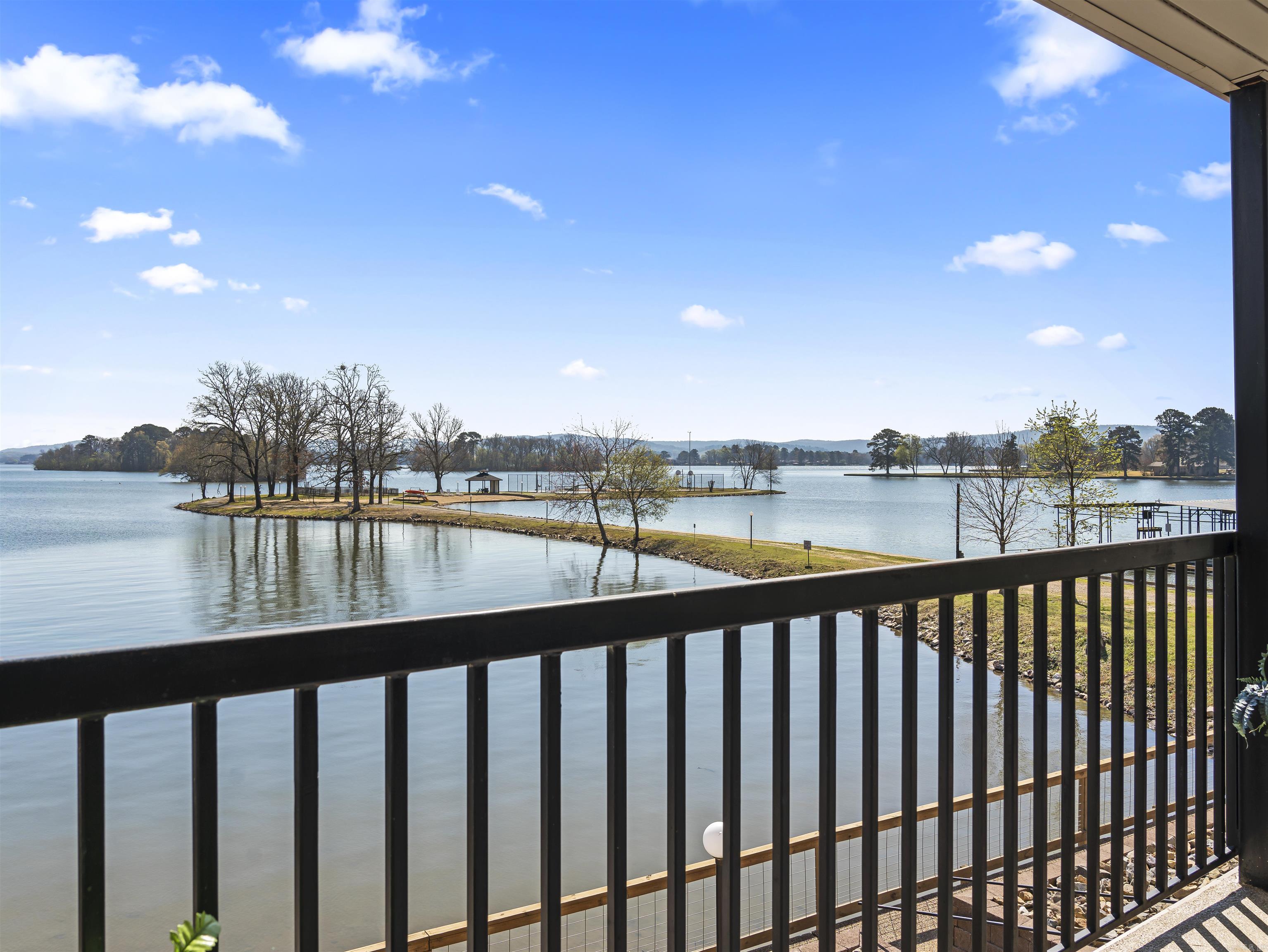 EMERALD ISLE HPR - Residential