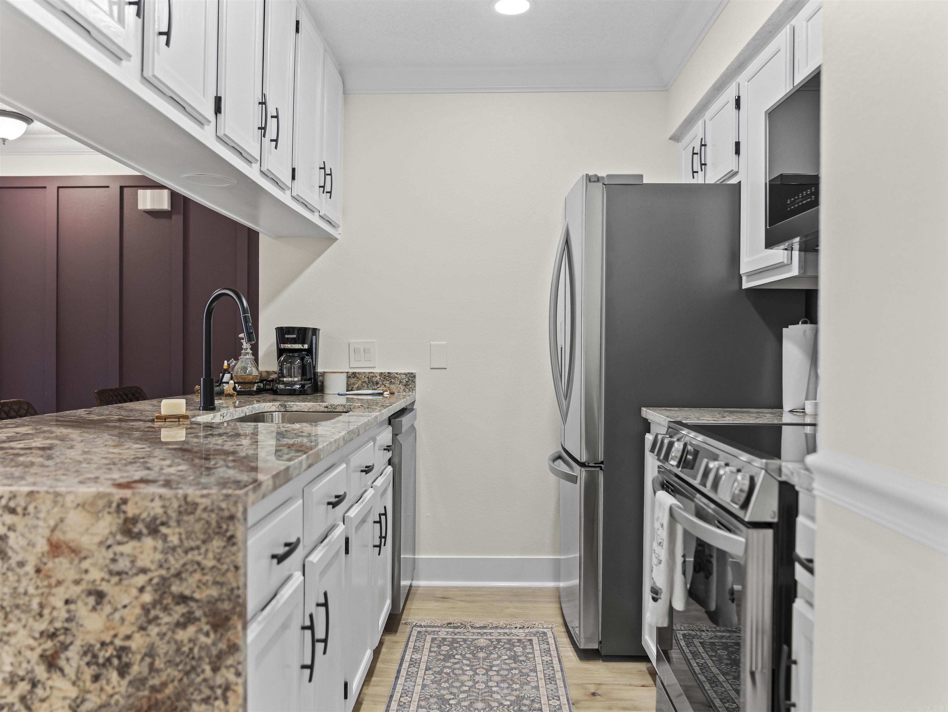 EMERALD ISLE HPR - Residential